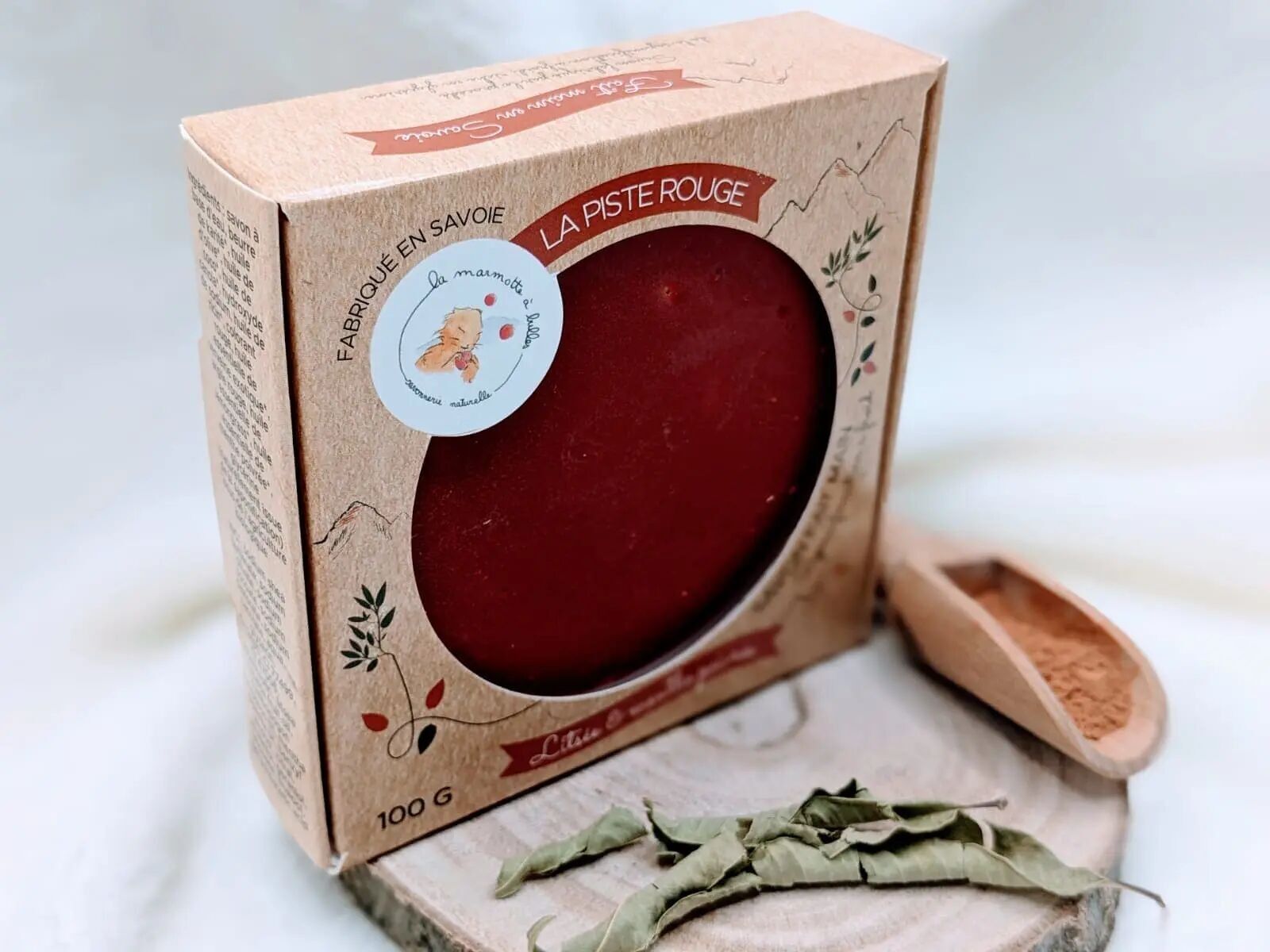 The Red Trail soap 100g, Vegetable, Essential oils of Litsea, Lemongrass and Peppermint.