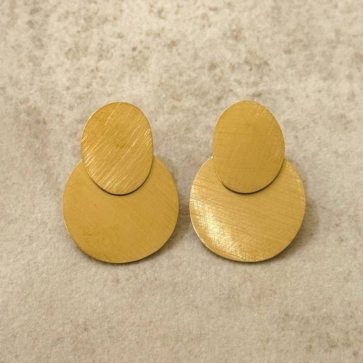 Brushed Gold Geometric Round Earrings