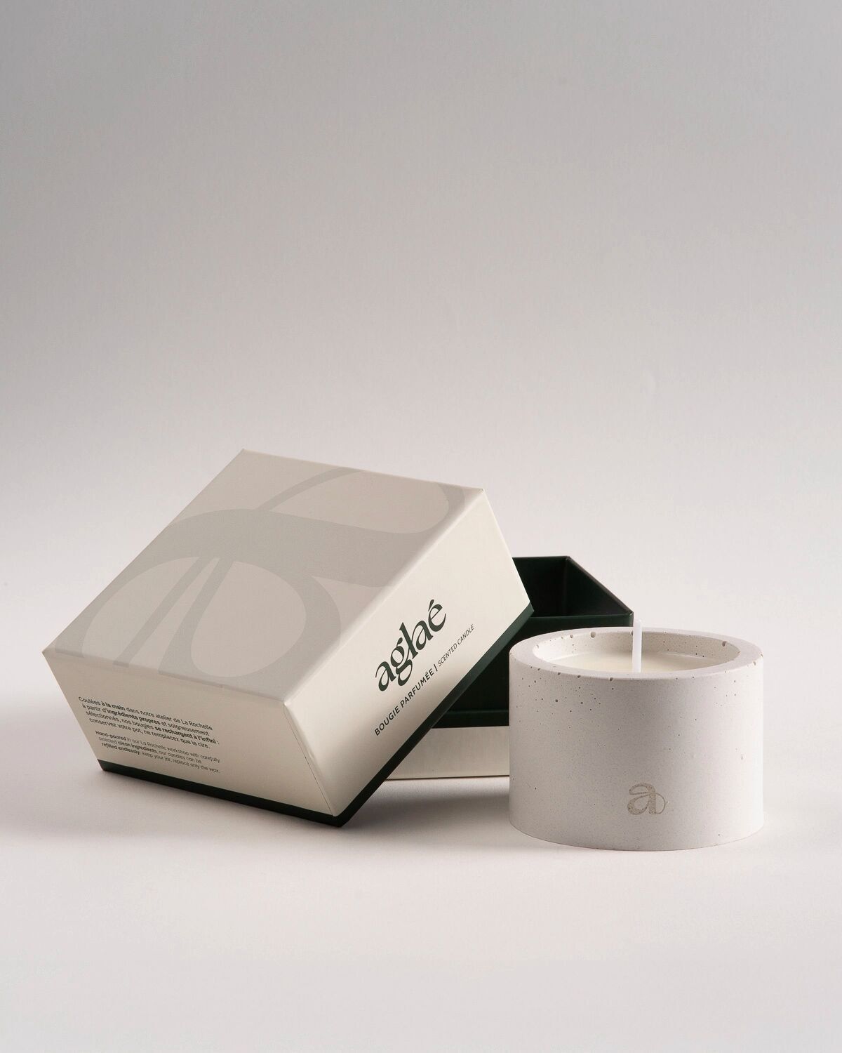 Bougie parfumée Musc blanc (110gr) - Cadeau - été