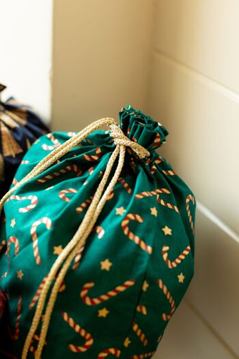 Sacs-cadeaux en tissu réutilisables à double cordon de serrage - Canne de bonbon verte (grande) 5
