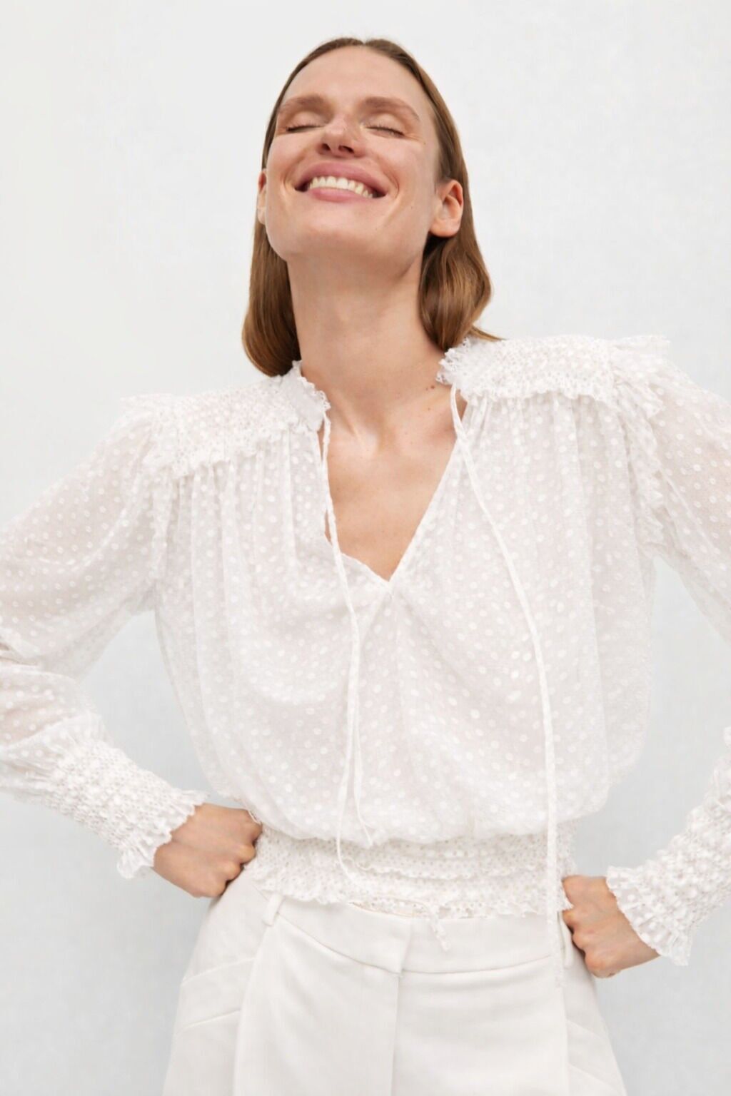 Bluse mit Smok-Spitze - 80966