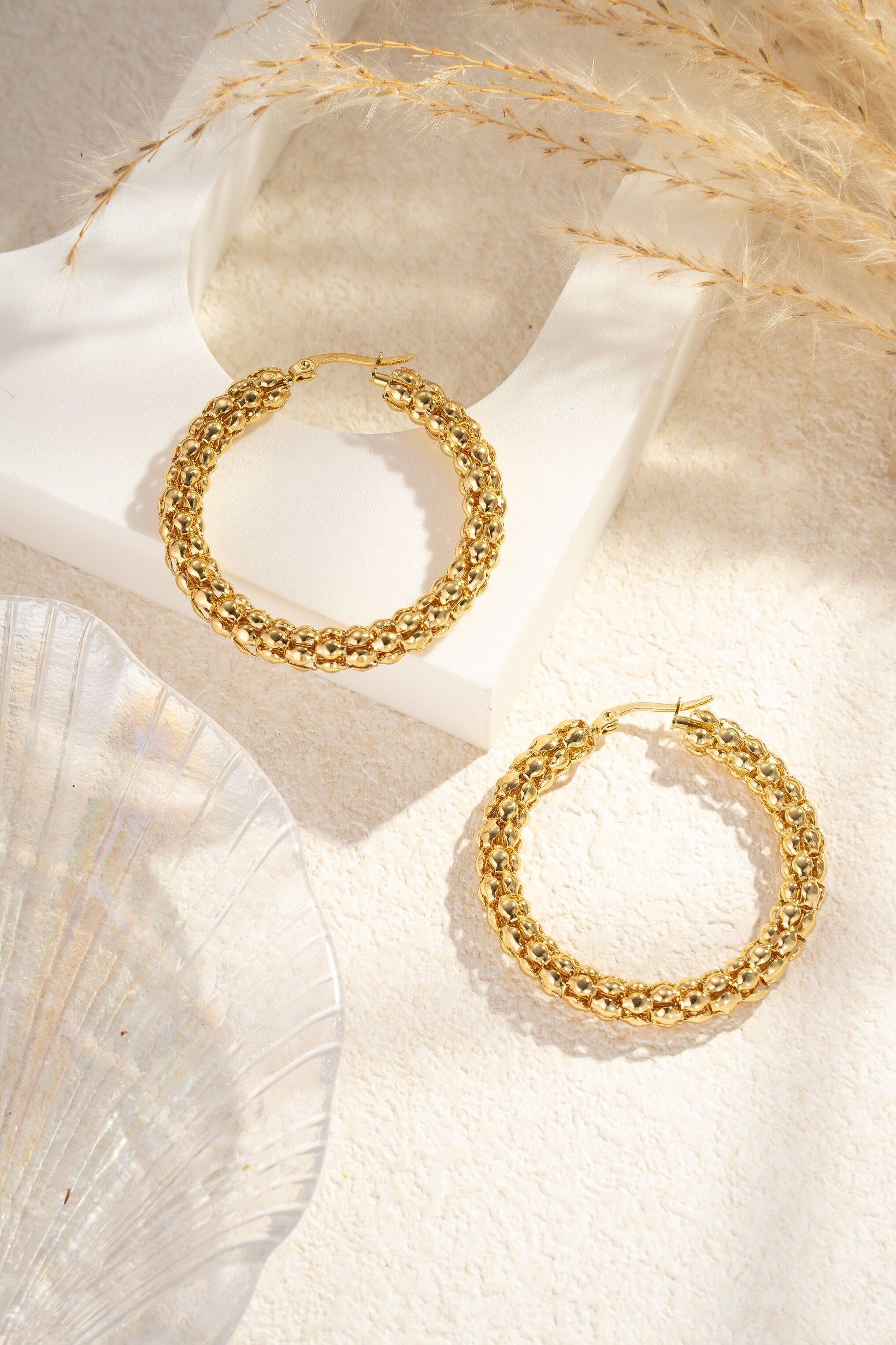Gold-plated stainless steel hoop earrings, natural light elegance