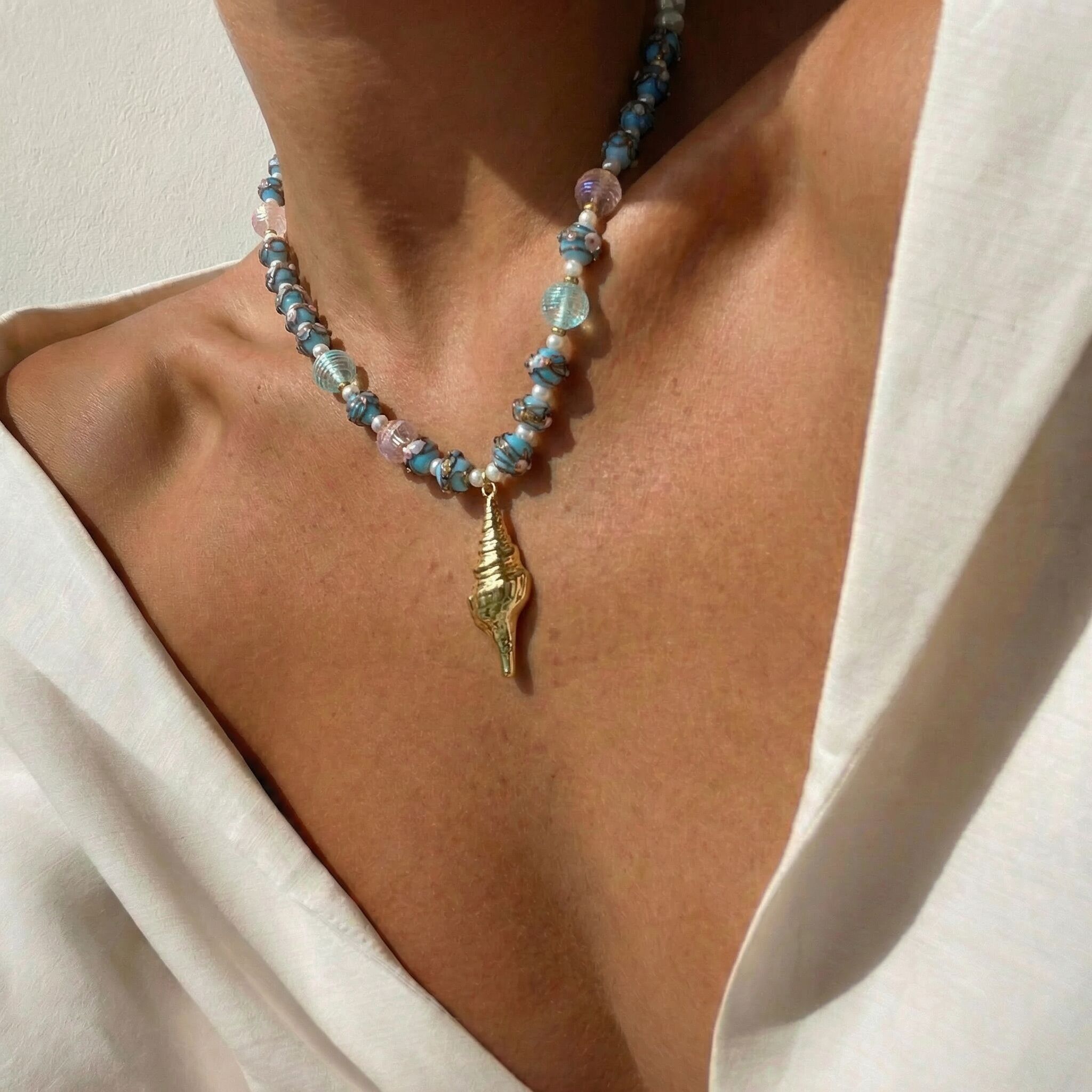 Aegean Glow Beaded Shell Pendant Necklace with Pearls