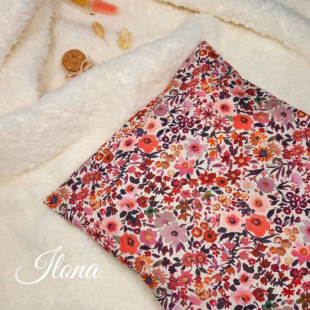 Cherry pit dry hot water bottle