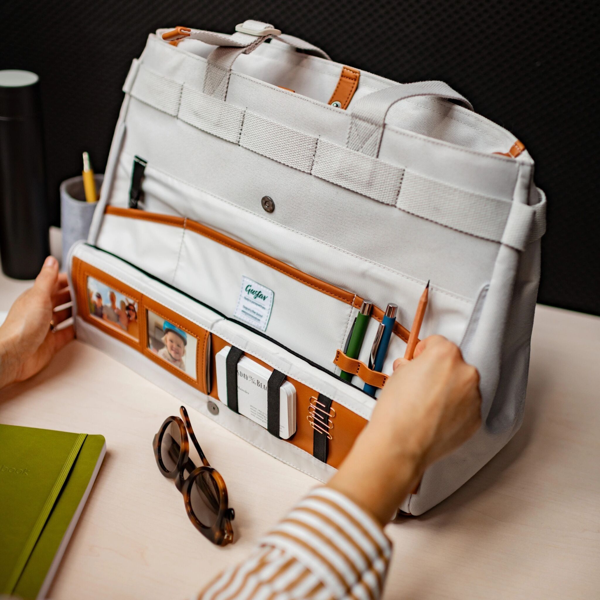 Gustav DeskMate work bag
