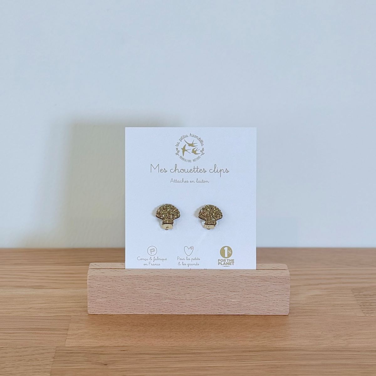 Glittery clip-on earrings - Seashells