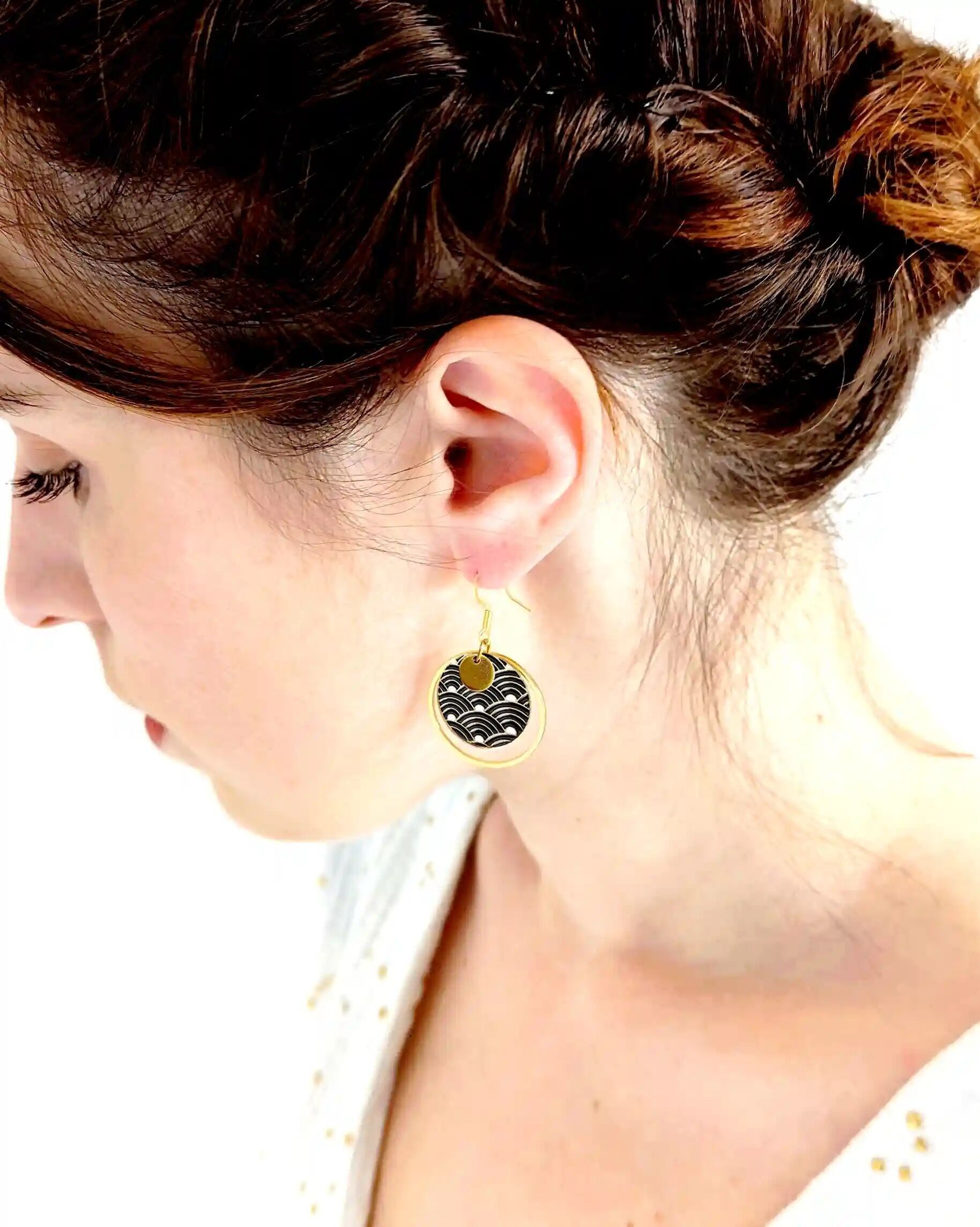 Black enamel Art Deco wave earrings for women