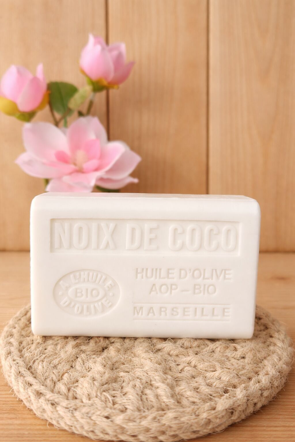 Solid soap with organic olive oil & shea butter 125g - Coconut scent