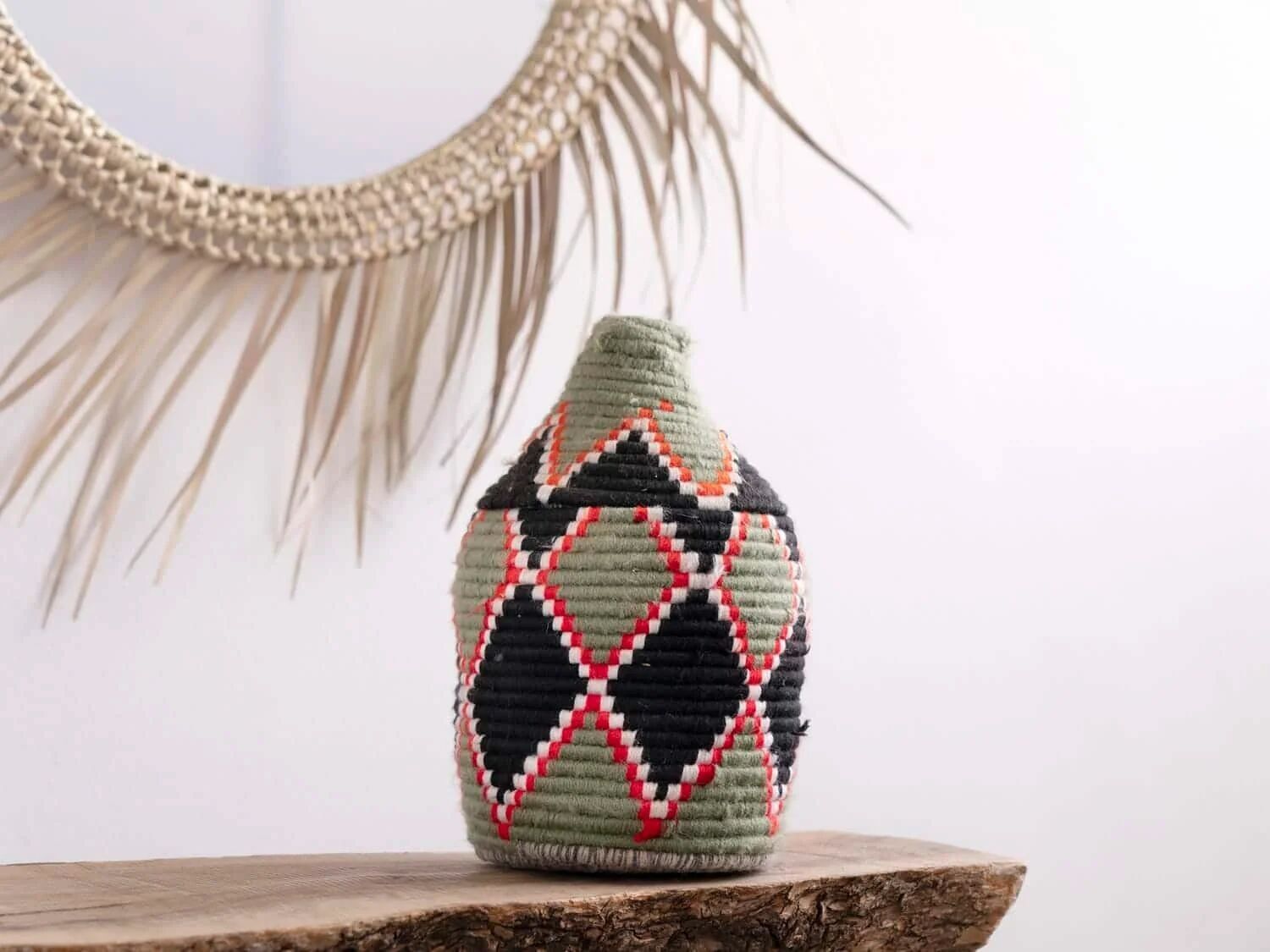 Handmade Moroccan Straw Basket – Sustainable Artisan Decor