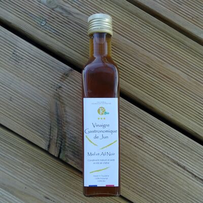 JUN Gastronomic Vinegar - Honey Black Garlic