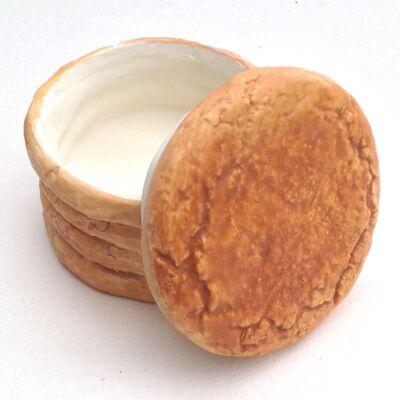 Merryfield Pottery Gingernut Biscuit Trinket Box