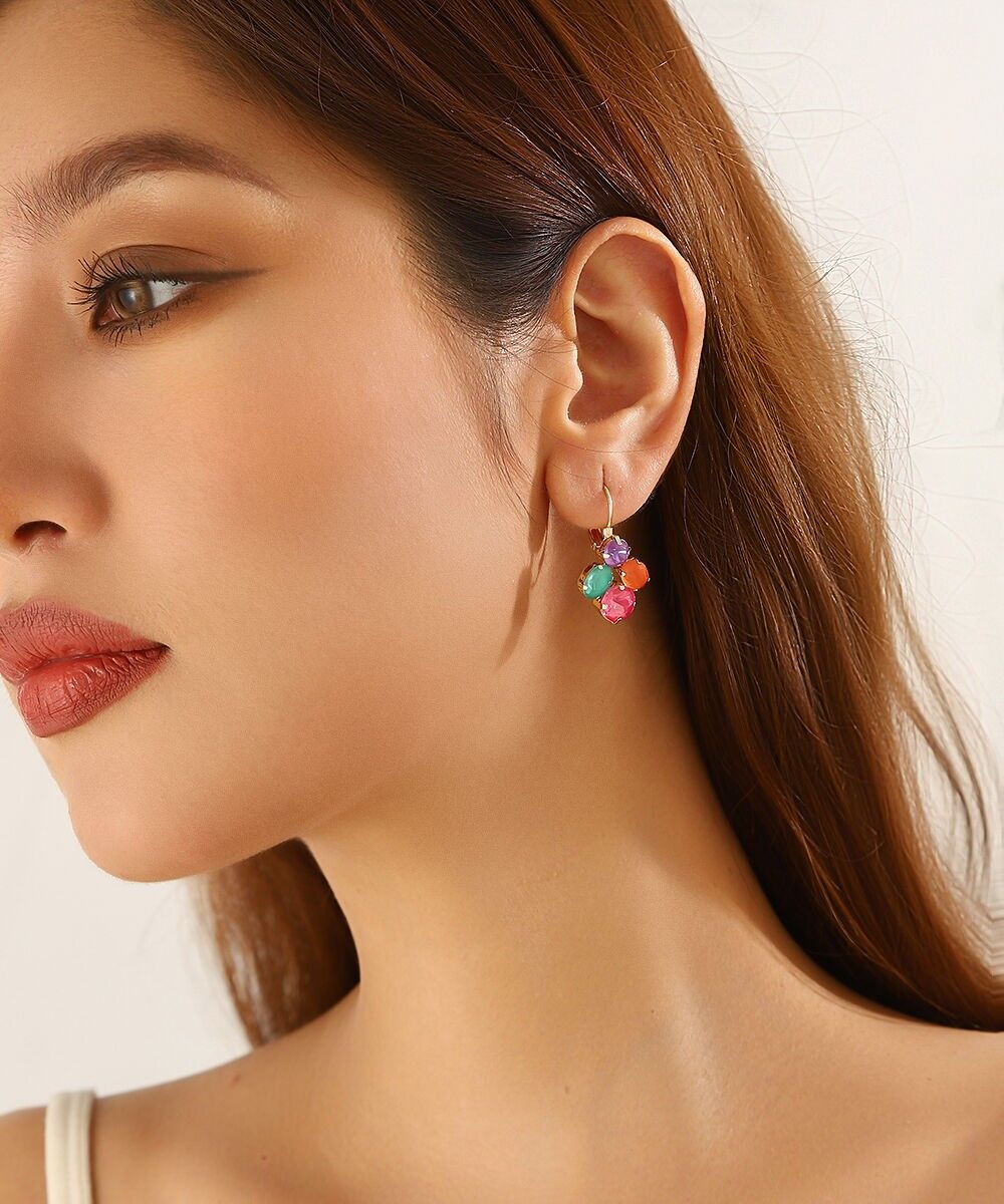 Boucles d’oreilles dormeuse strass graphique – 26PEBOL013