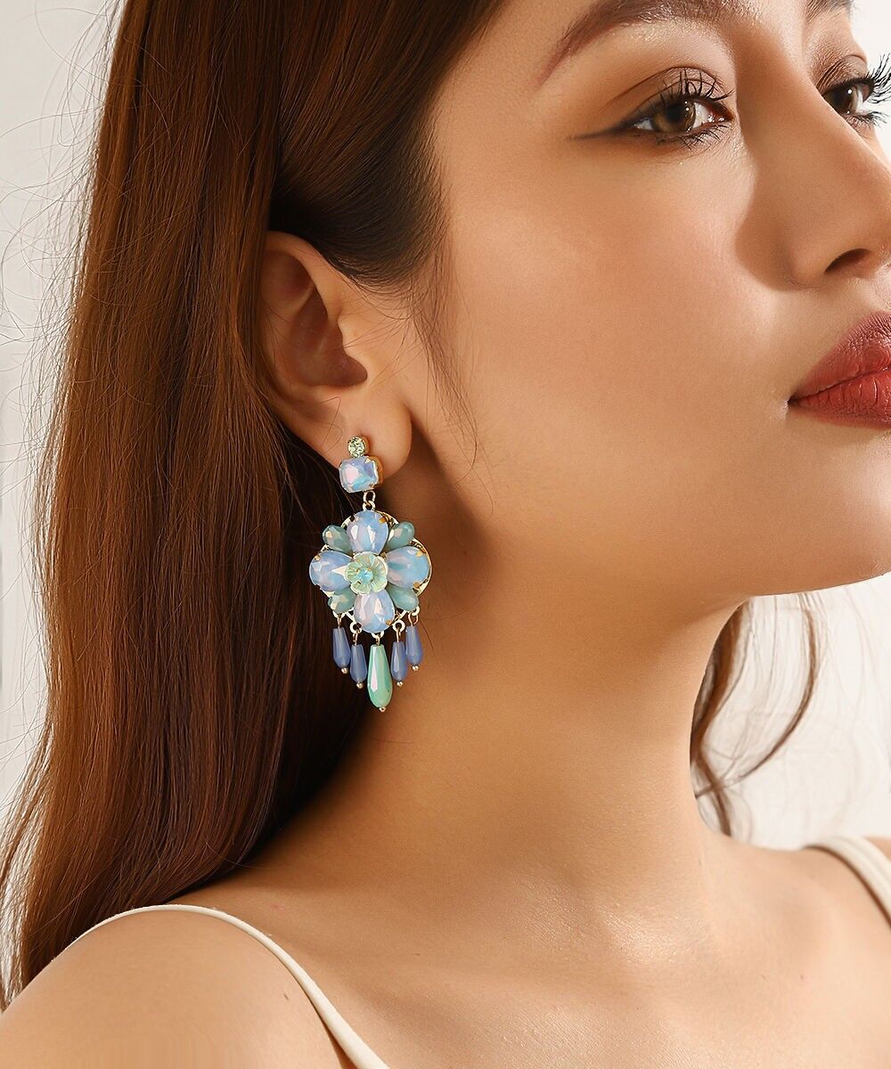 Boucles d’oreilles à clou strass pampilles – 26PEBOL017