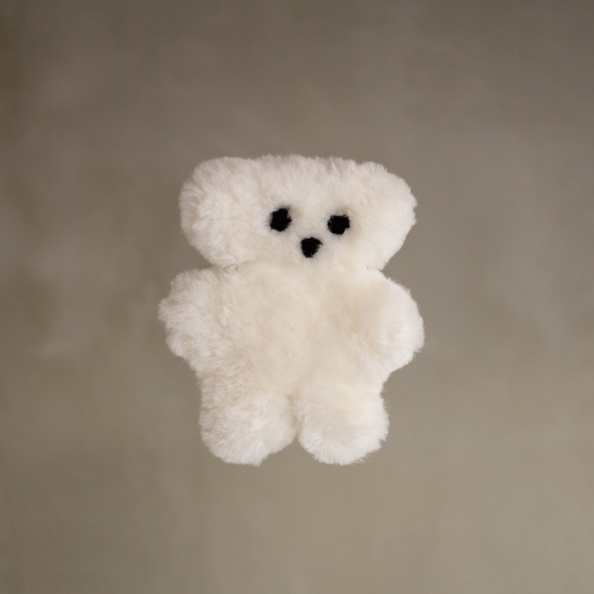 Neighbor Bear - Merino Sheepskin Soft Toy - White - Small