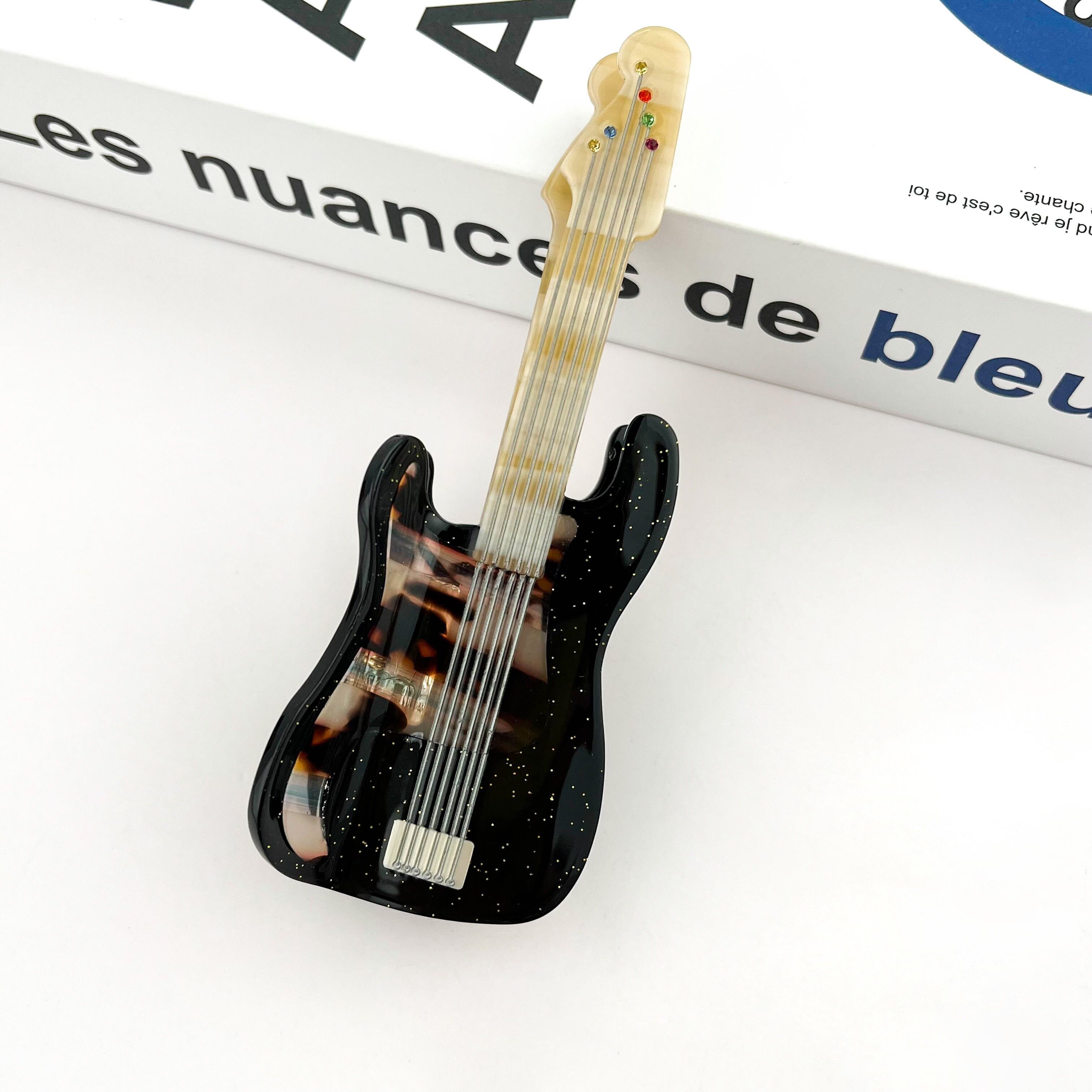 Haarspange aus Acetat im Vintage-Gitarren-Patchwork-Stil – Musikinspiriert