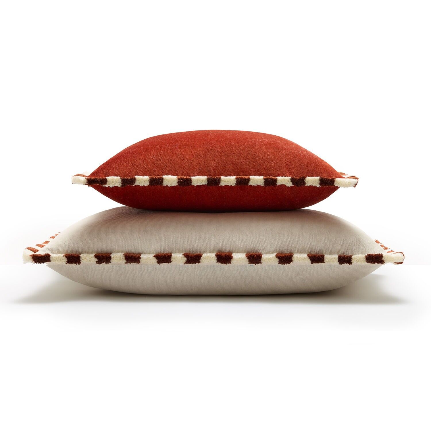 Couple Bicolor Happy Cushion in White and Brick Velvet