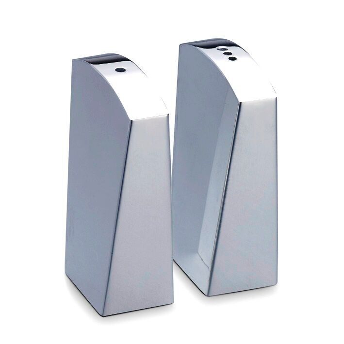 Natural Salt and Pepper Shaker
