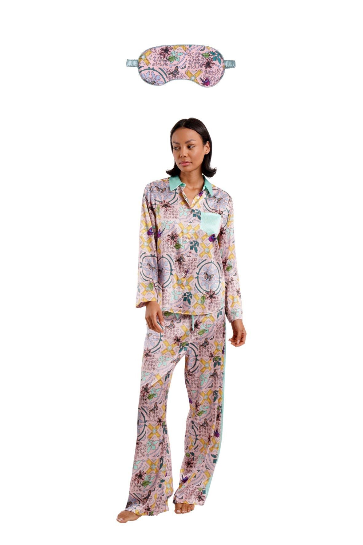 Pyjama- und Schlafmasken-Set / "Montana Tile"