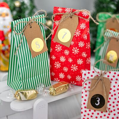 Calendario de Adviento para llenar - 24 bolsas de regalo impresas y 24 pegatinas numéricas y cinta de yute - motivo rojo verde - para manualidades y regalos - Navidad 2020