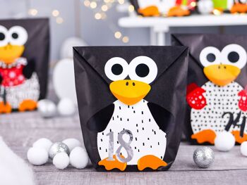 Calendrier de l'avent DIY à remplir - pingouins perforés - avec 24 sachets en papier noir à remplir soi-même et à fabriquer soi-même - Noël pour les enfants 2