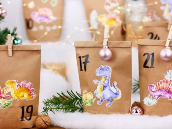 Calendrier de l'Avent DIY à remplir - dinosaure à coller - avec 24 sacs en papier marron et de superbes autocollants pour les enfants - Noël 5