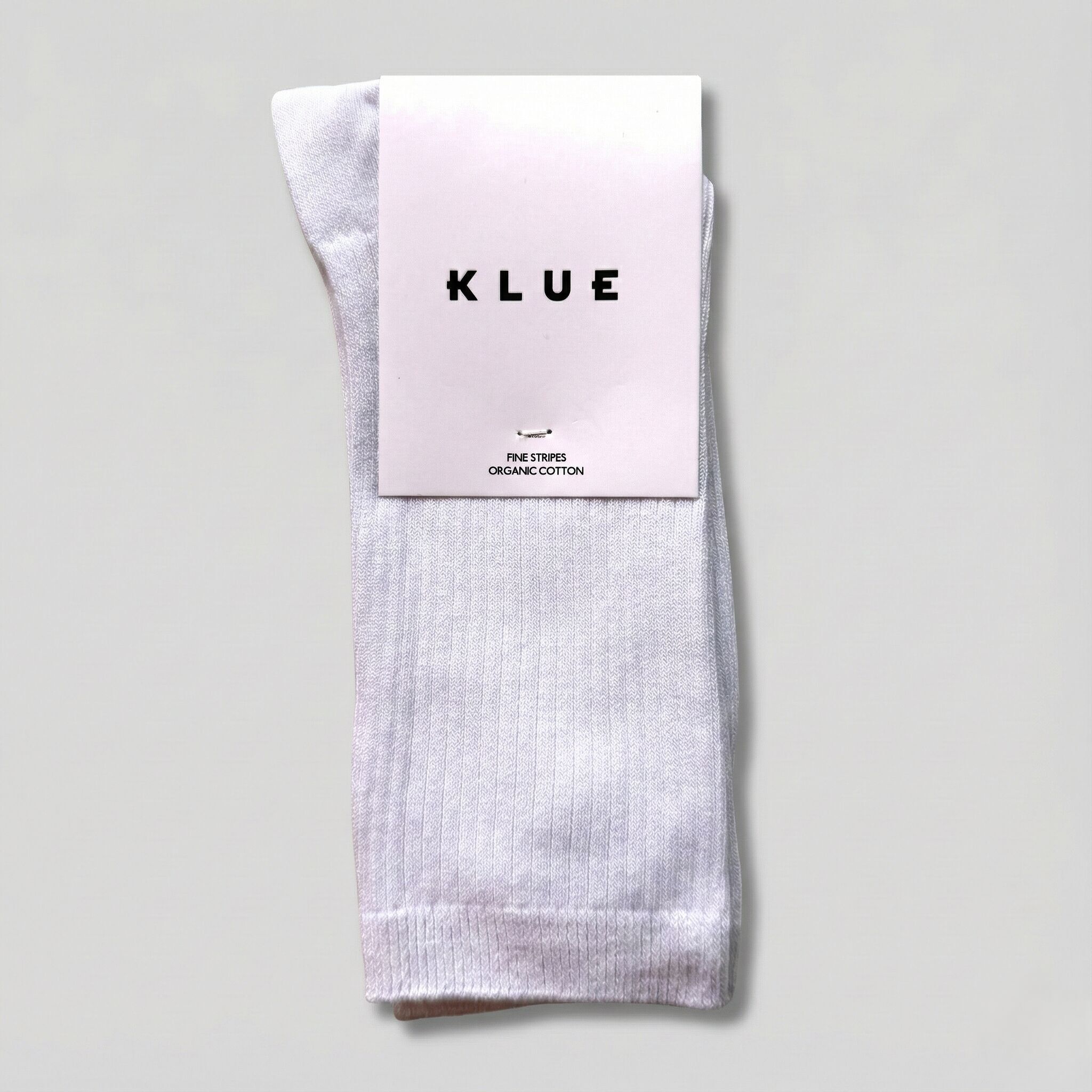 KLUE Socken aus Bio-Baumwolle mit feinen Streifen | Weiß