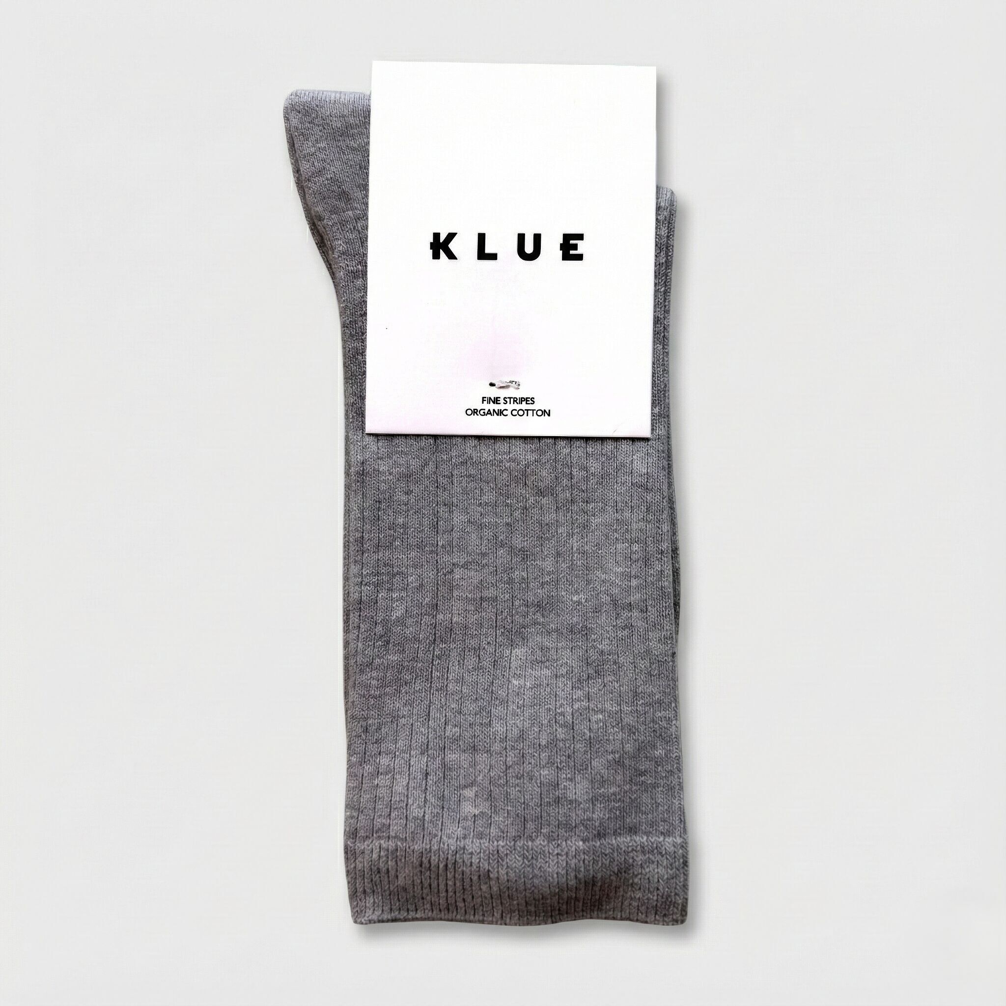 KLUE Socken aus Bio-Baumwolle mit feinen Streifen | Hellgrau