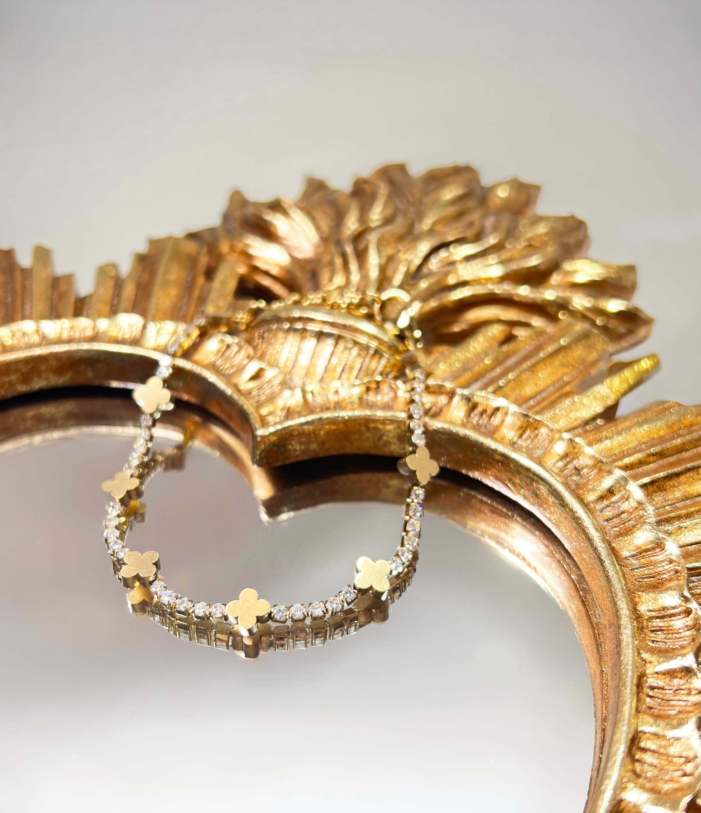 Verstellbares Armband mit Strasssteinen und Kleeblattmotiv – Edelstahl 316L