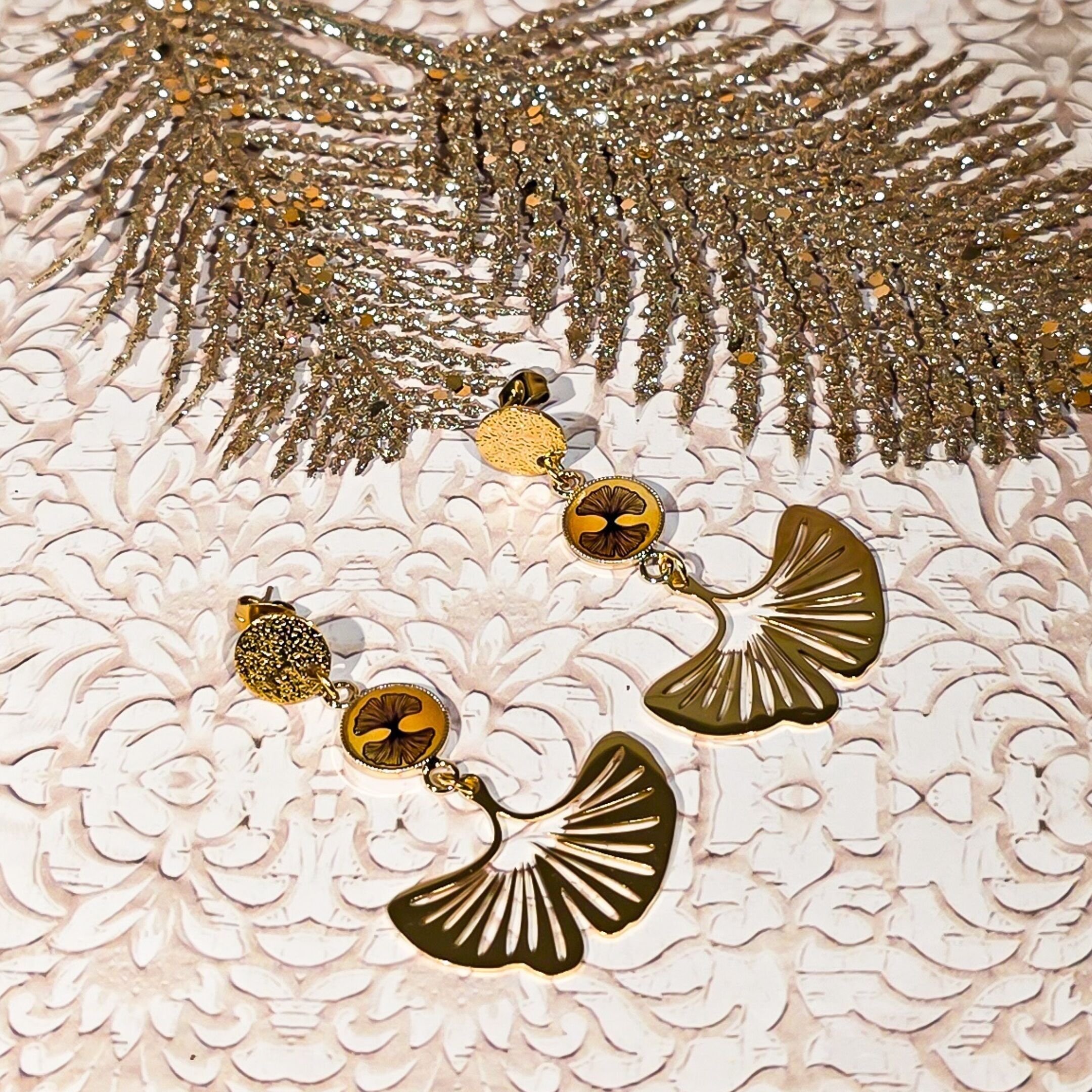 Boucles Perles Ginkgo pendentif feuille bohème  acier inox doré bohème chic Bijou inox Fête des mères Cadeau Maman Cadeau Maîtresse