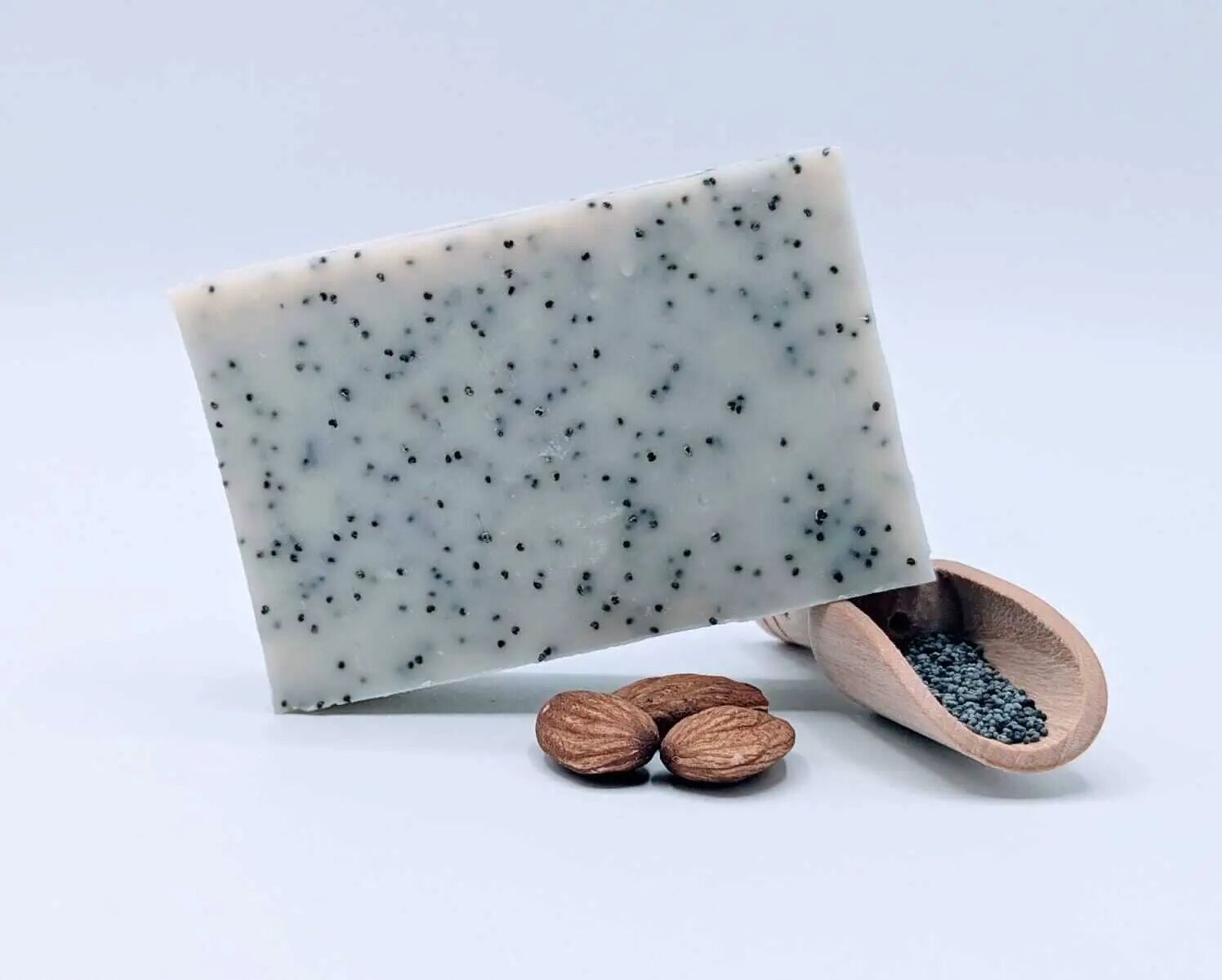 Soft Bubbles Starter Pack 100g Plant-Based, Soaps, Shampoos, Exfoliants (70 products: 10 of each type)