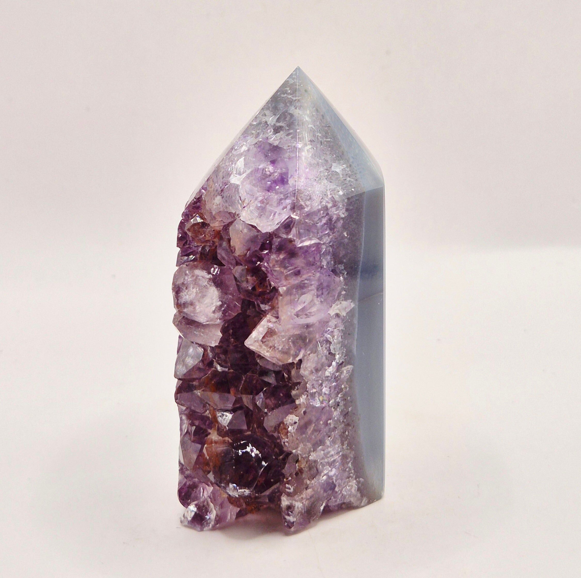 Amethyst-Achat-Spitze Uruguay 147g – Hochwertiger Druzy-Edelstein mit natürlichen Achatbändern