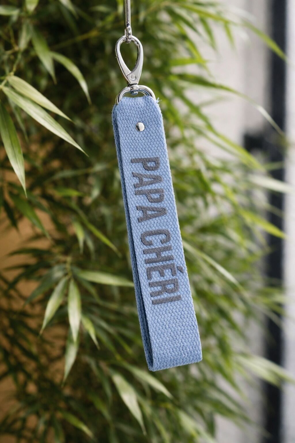 Light blue keychain "Dear Dad"