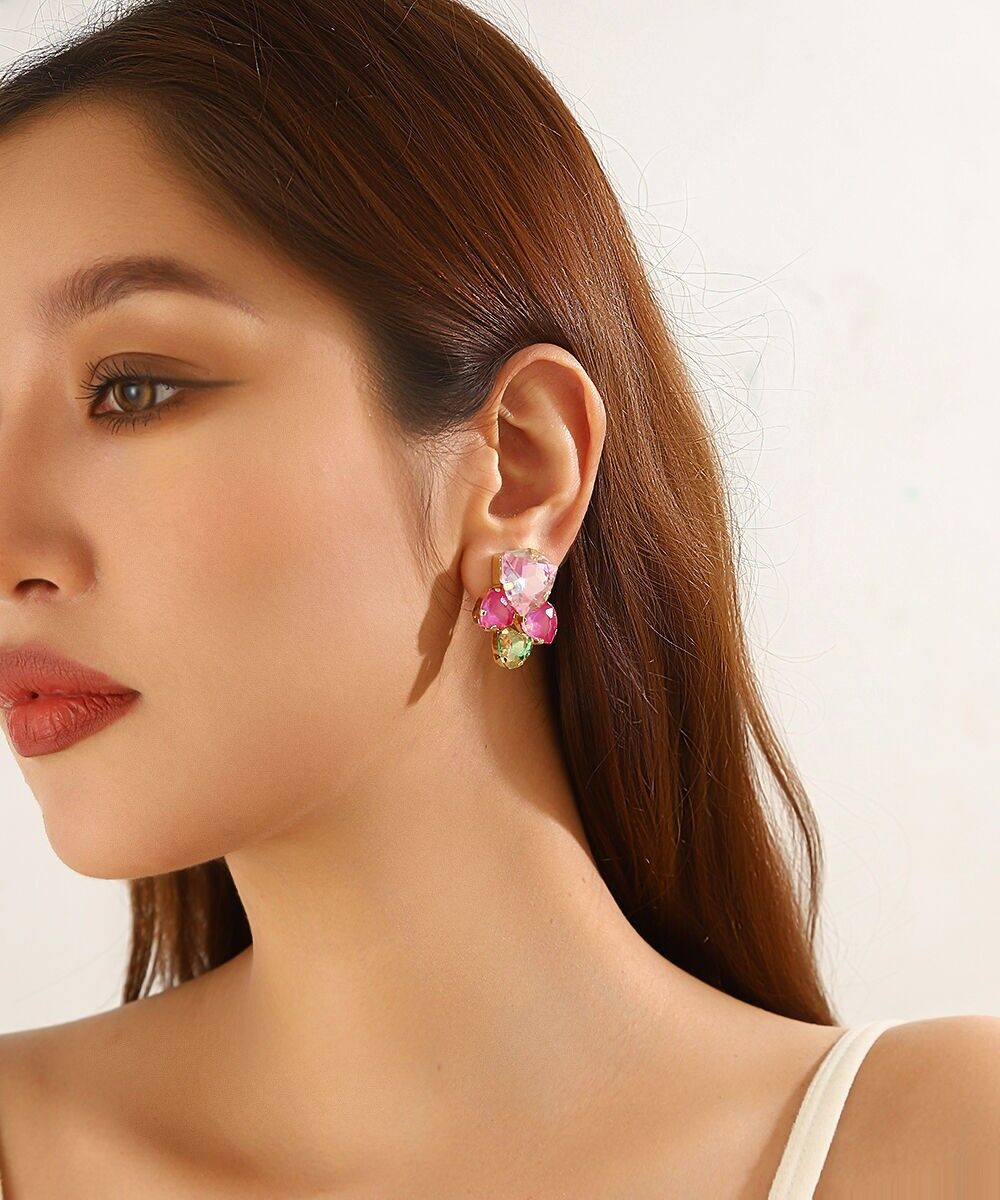 Boucles d’oreilles clips strass géométriques – 26PEBOL029