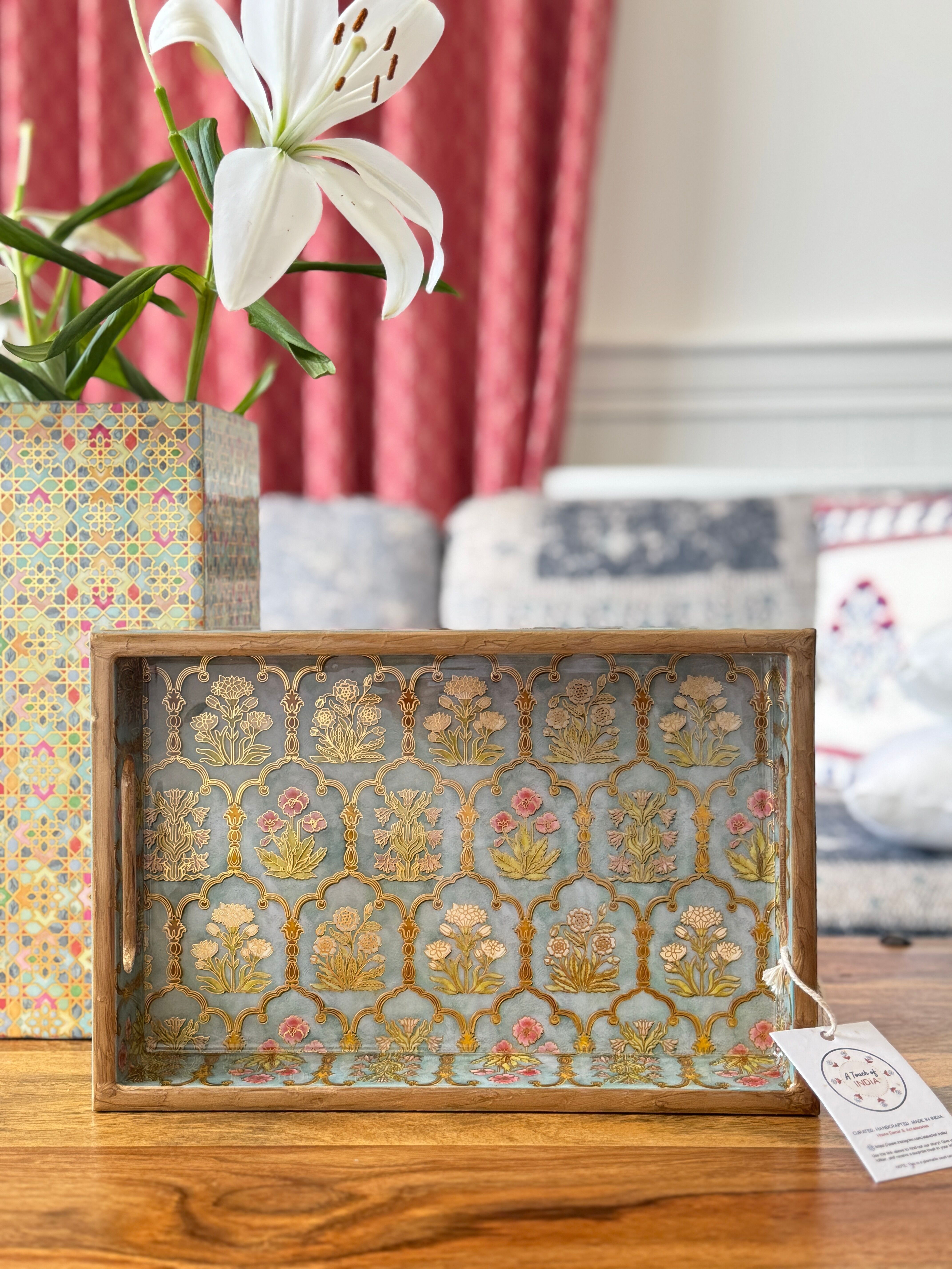 Plateau de service en bois laqué - Mahraab - Petit (12 x 8 x 2 pouces)