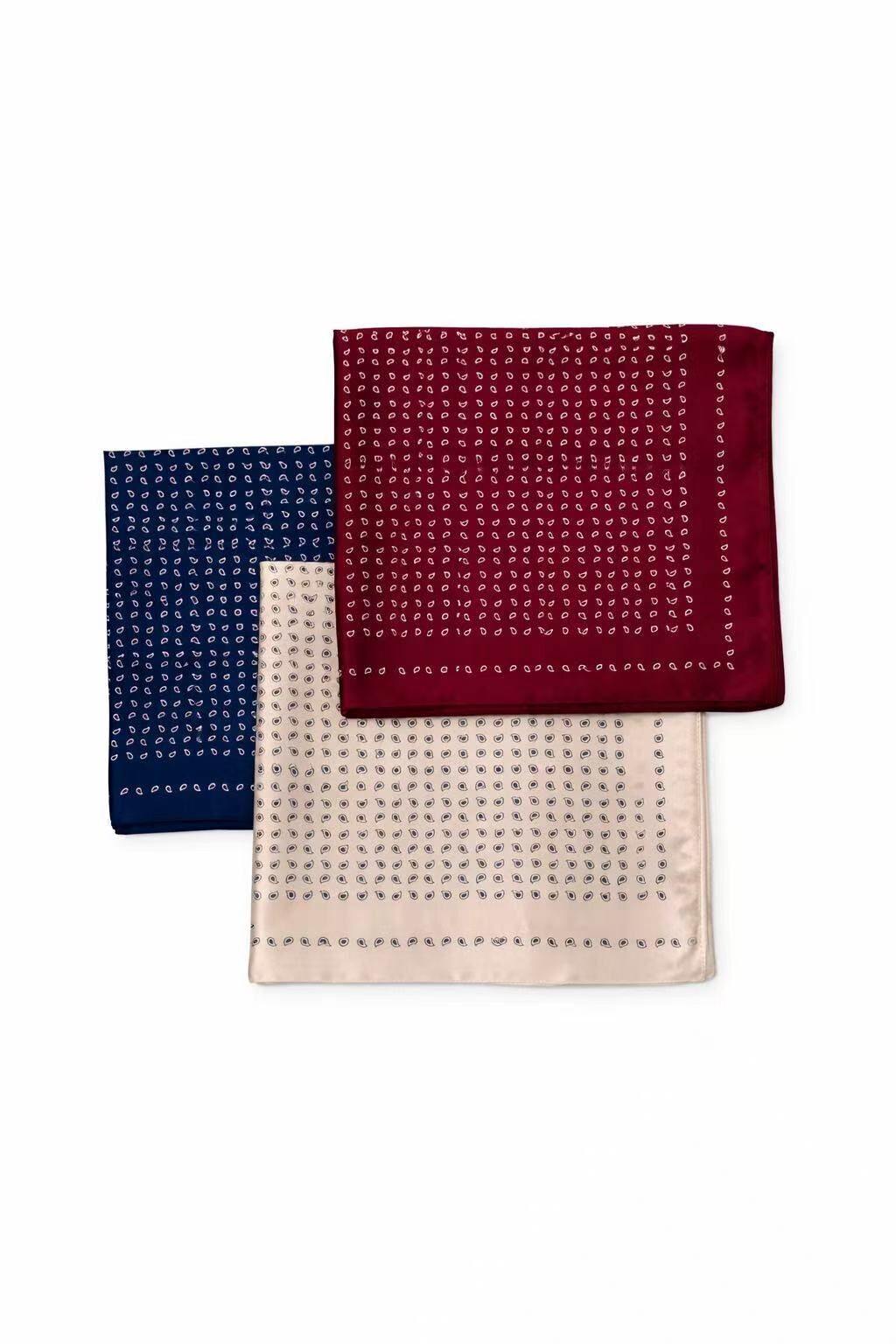 Patterned scarf 65 X 65 CM FL390DF