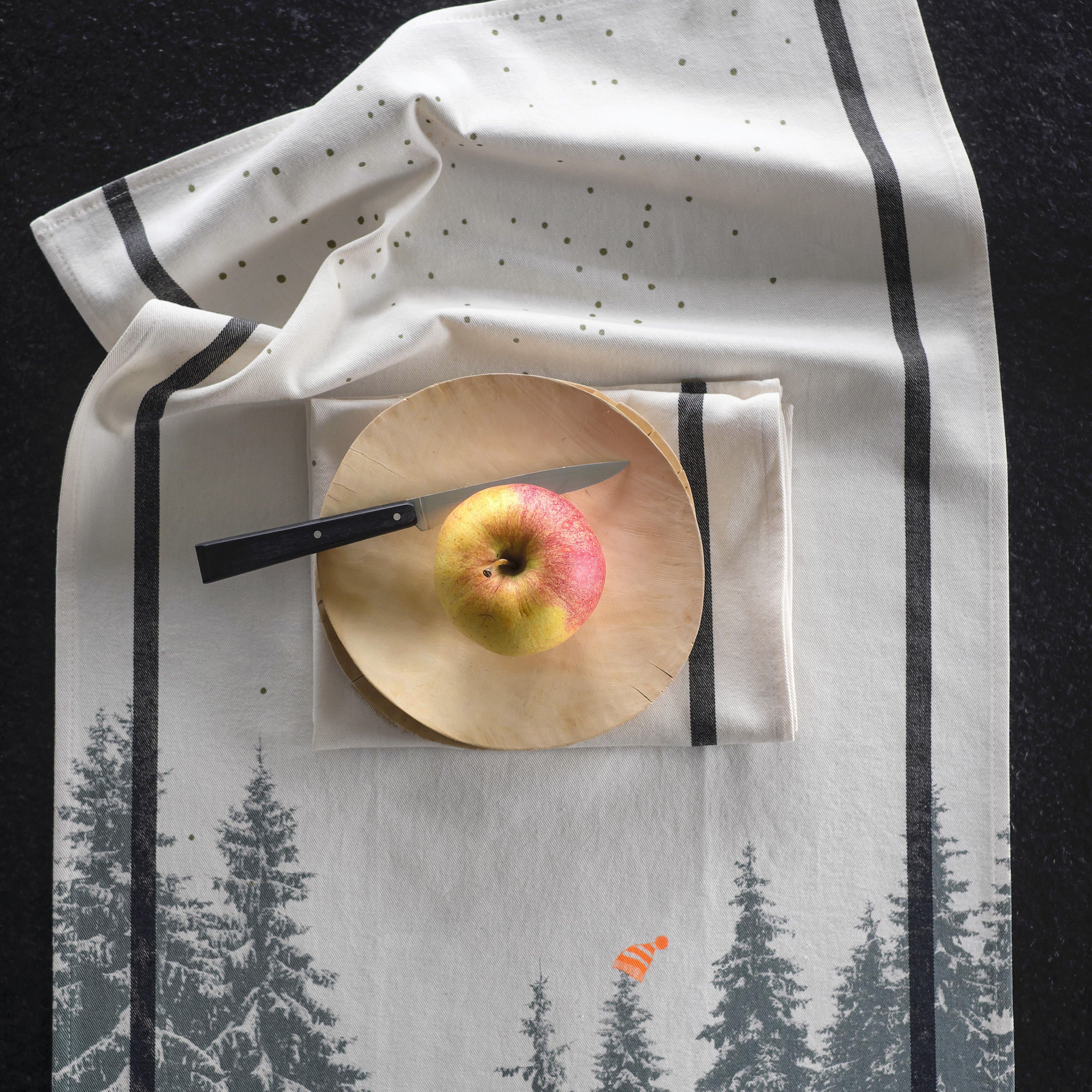 Bertille White Tea Towel 50 x 70