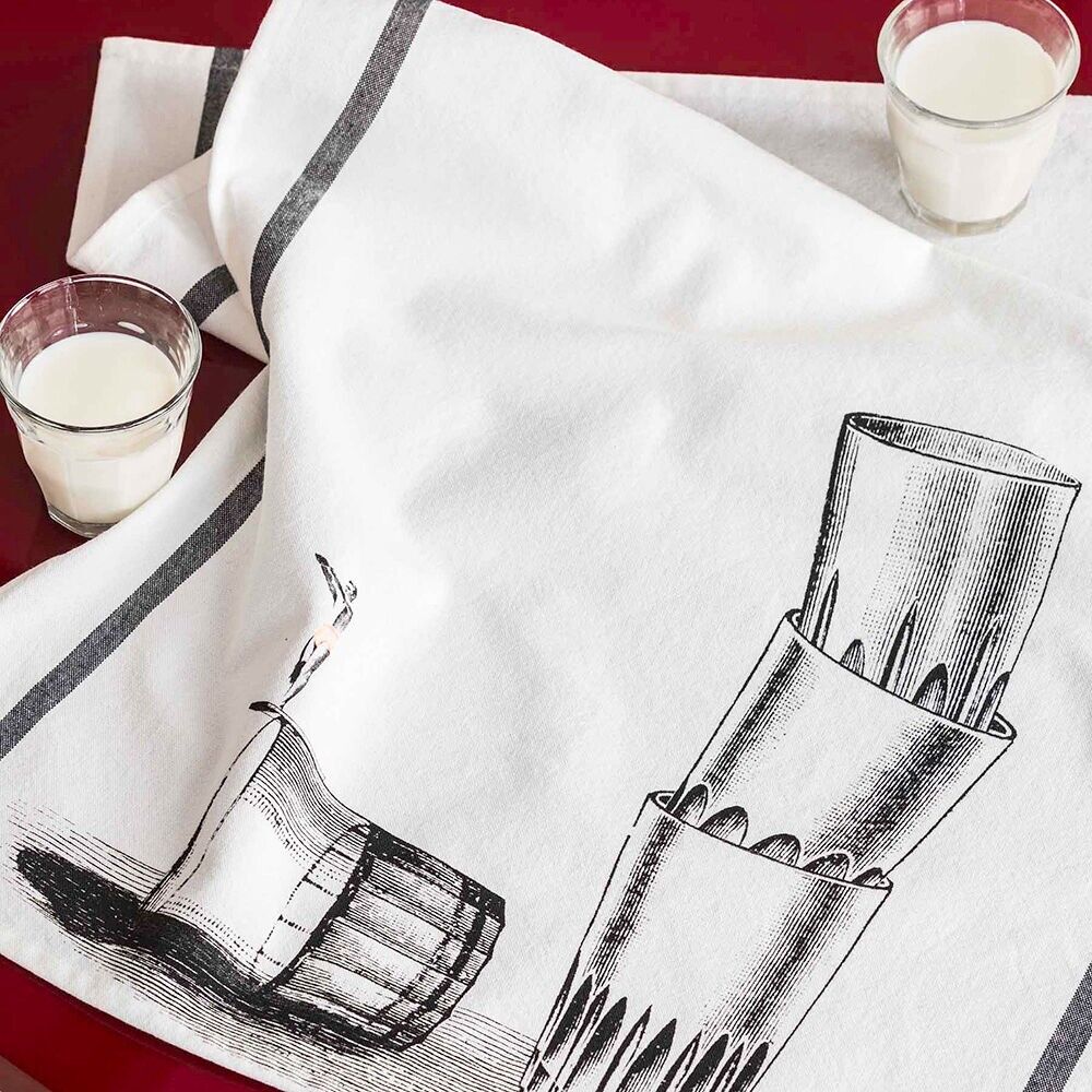 Victor White Tea Towel 50 x 70