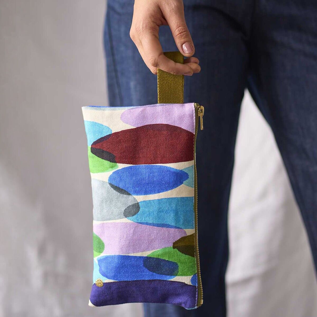 Joy Multicolored Handle Pouch 14 x 24