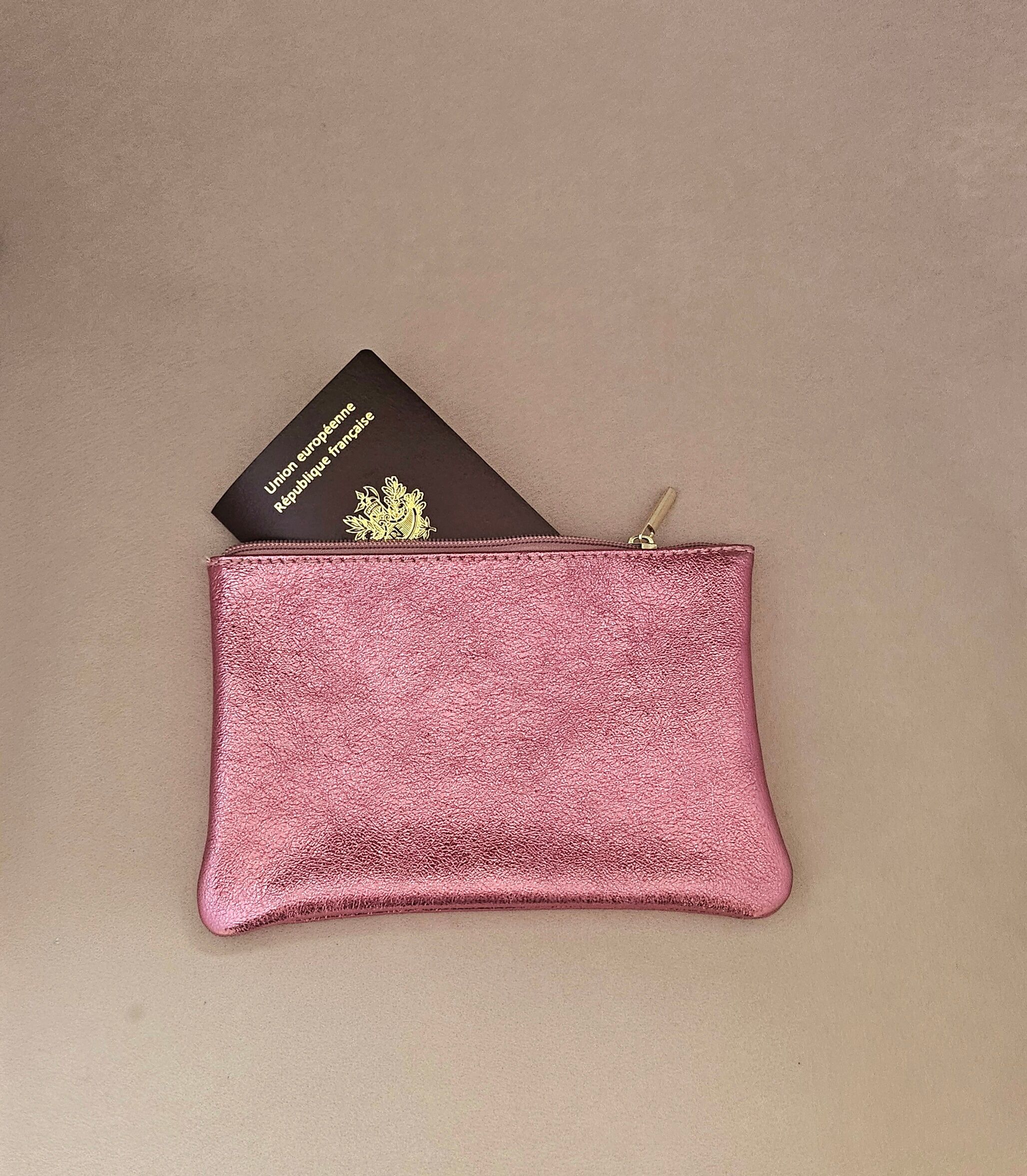 Leather pouch - L