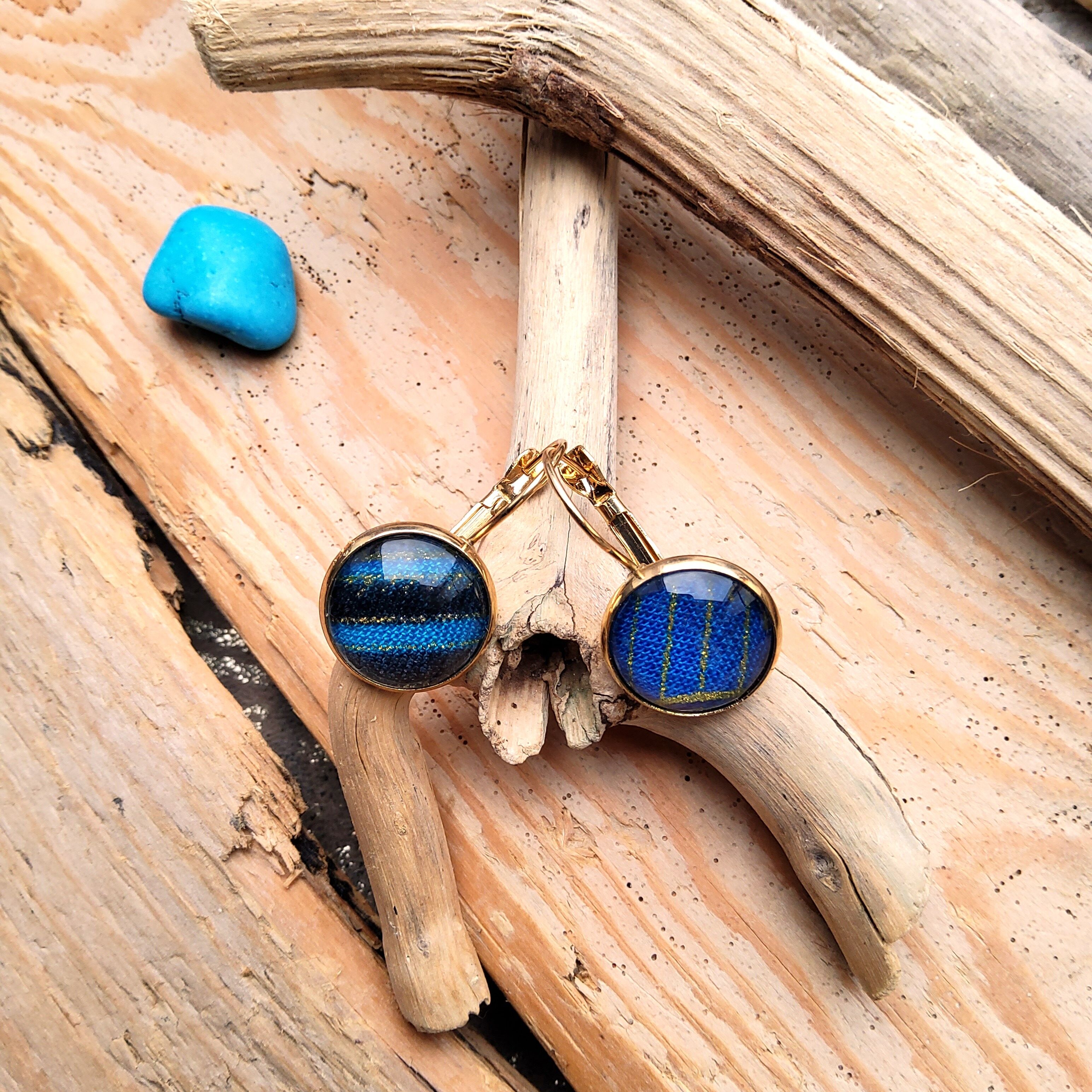 Cléo sleeper earrings, blue, gold-plated metal "kc gold"