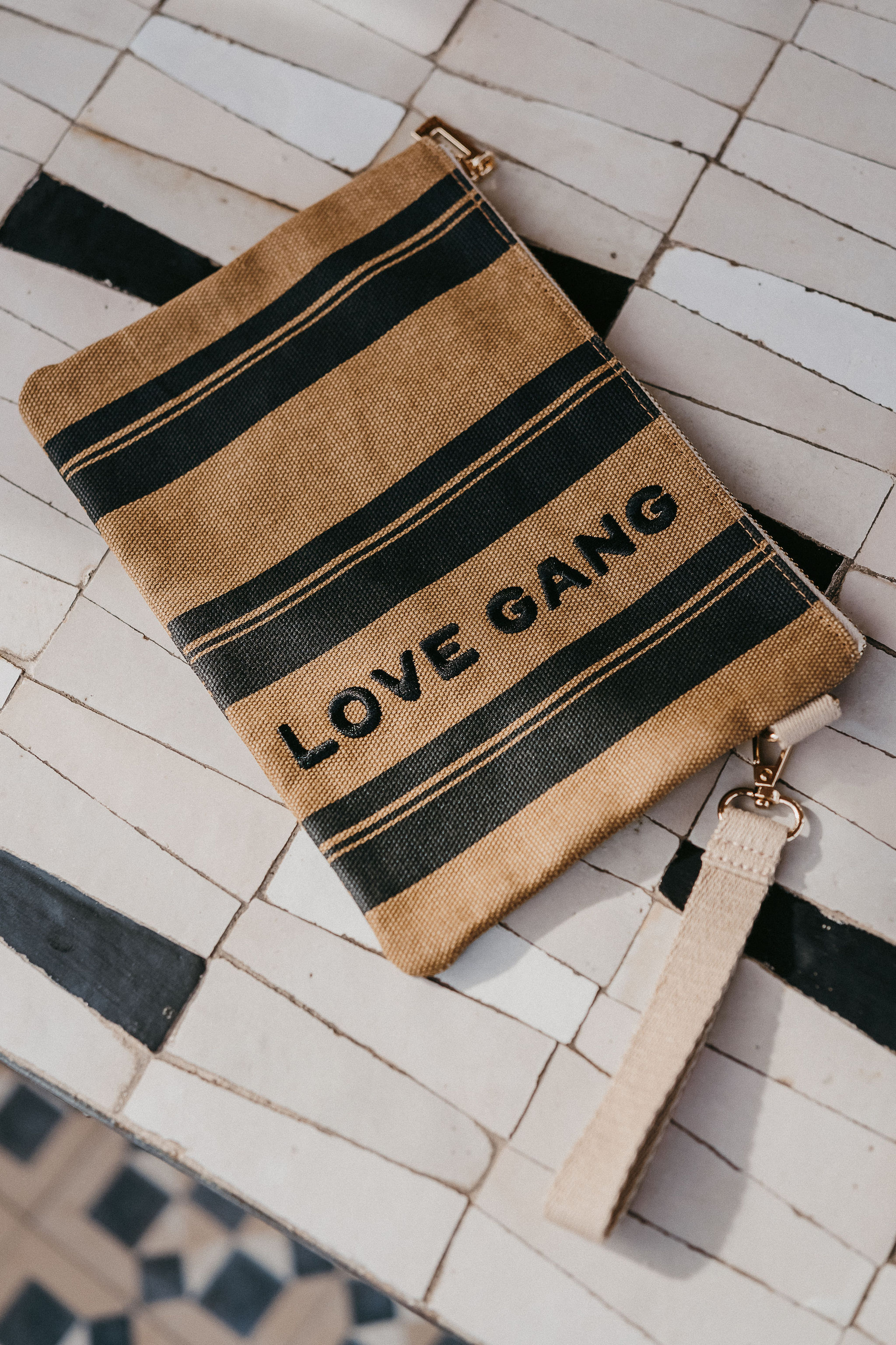 Pochette Kira - Love gang camel