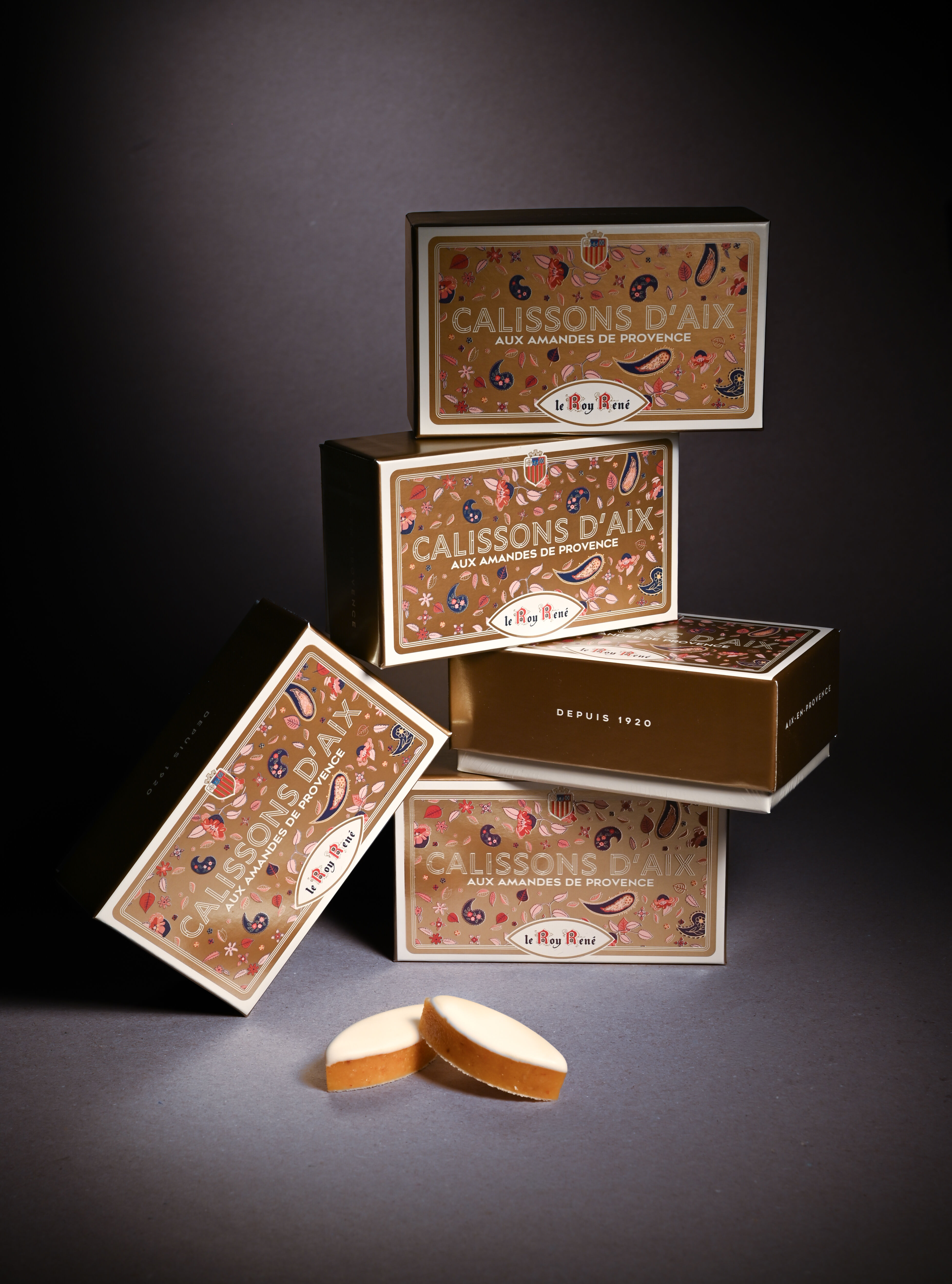 BOX OF 15 CALISSONS FROM AIX, 100% ALMONDS FROM PROVENCE