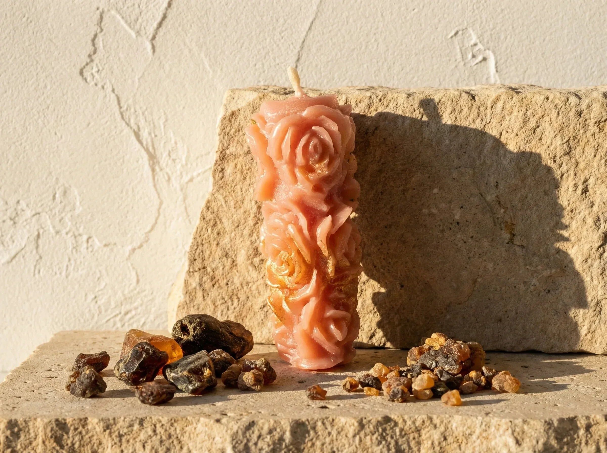 Natürliche, handgefertigte Kerze mit Myrrhe und Moschus – Weisheit und Kontemplation