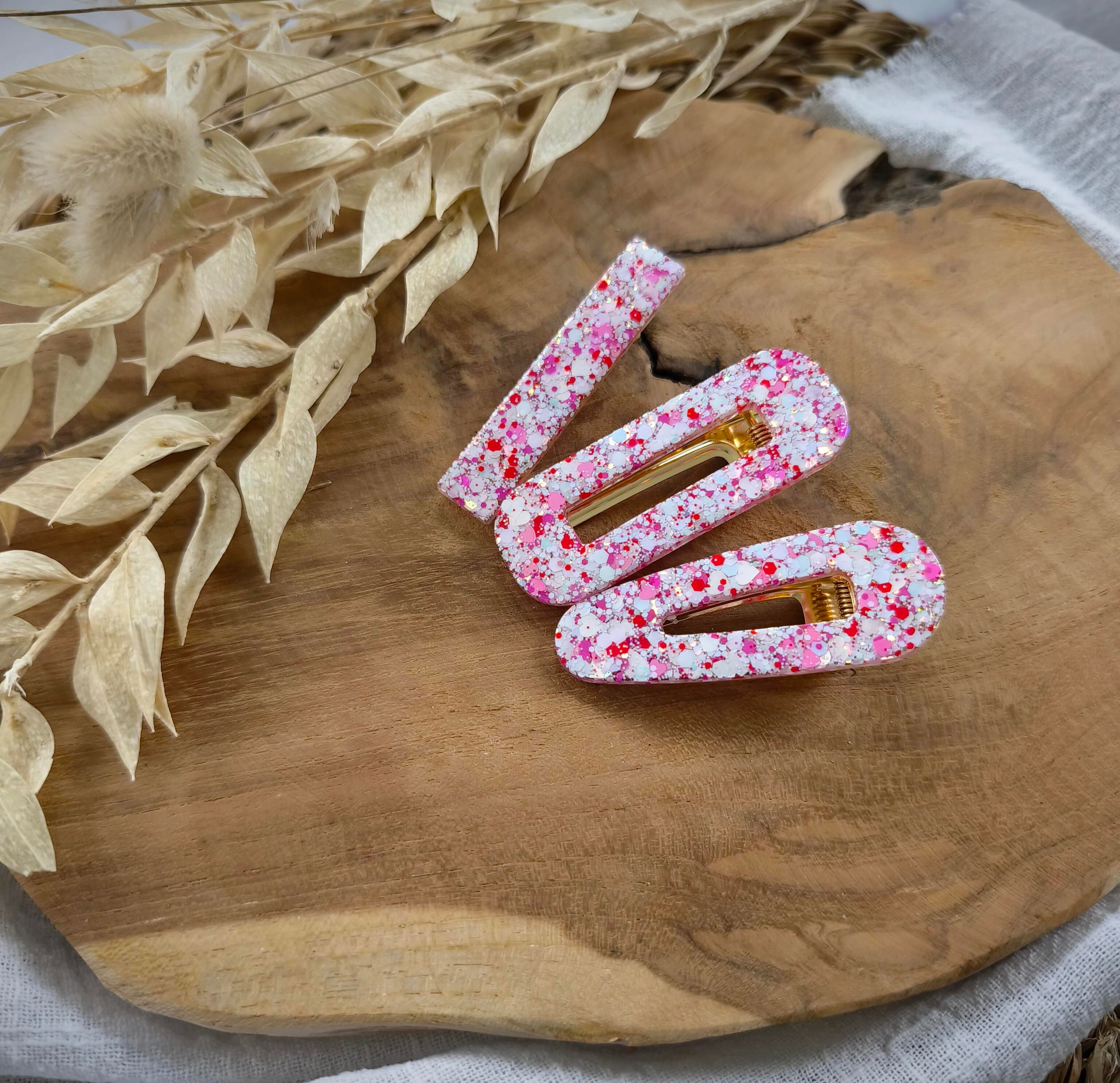Barrette résine Amour