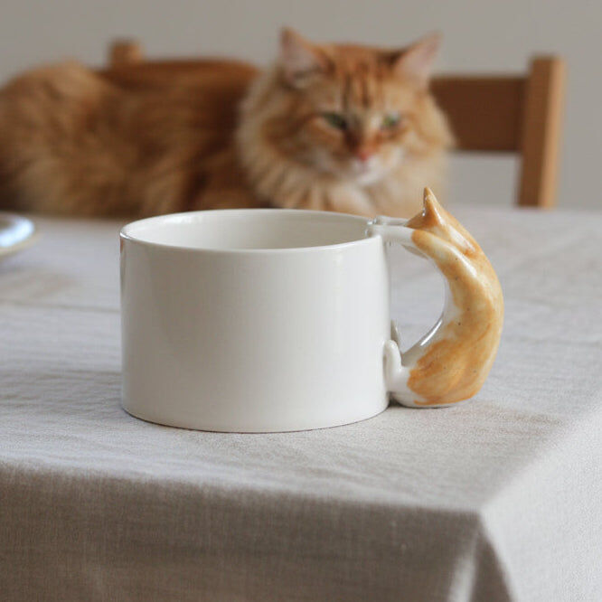 Ingwerkatzen-Henkelbecher – Handgefertigte Keramik