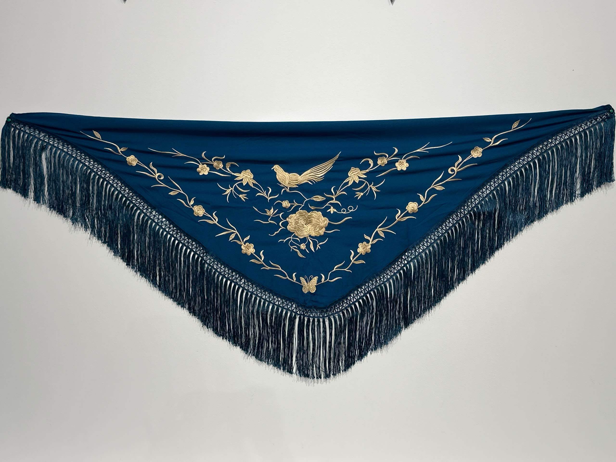 Mantoncillo de Mujer 150cm - Azul Petróleo con Dorado