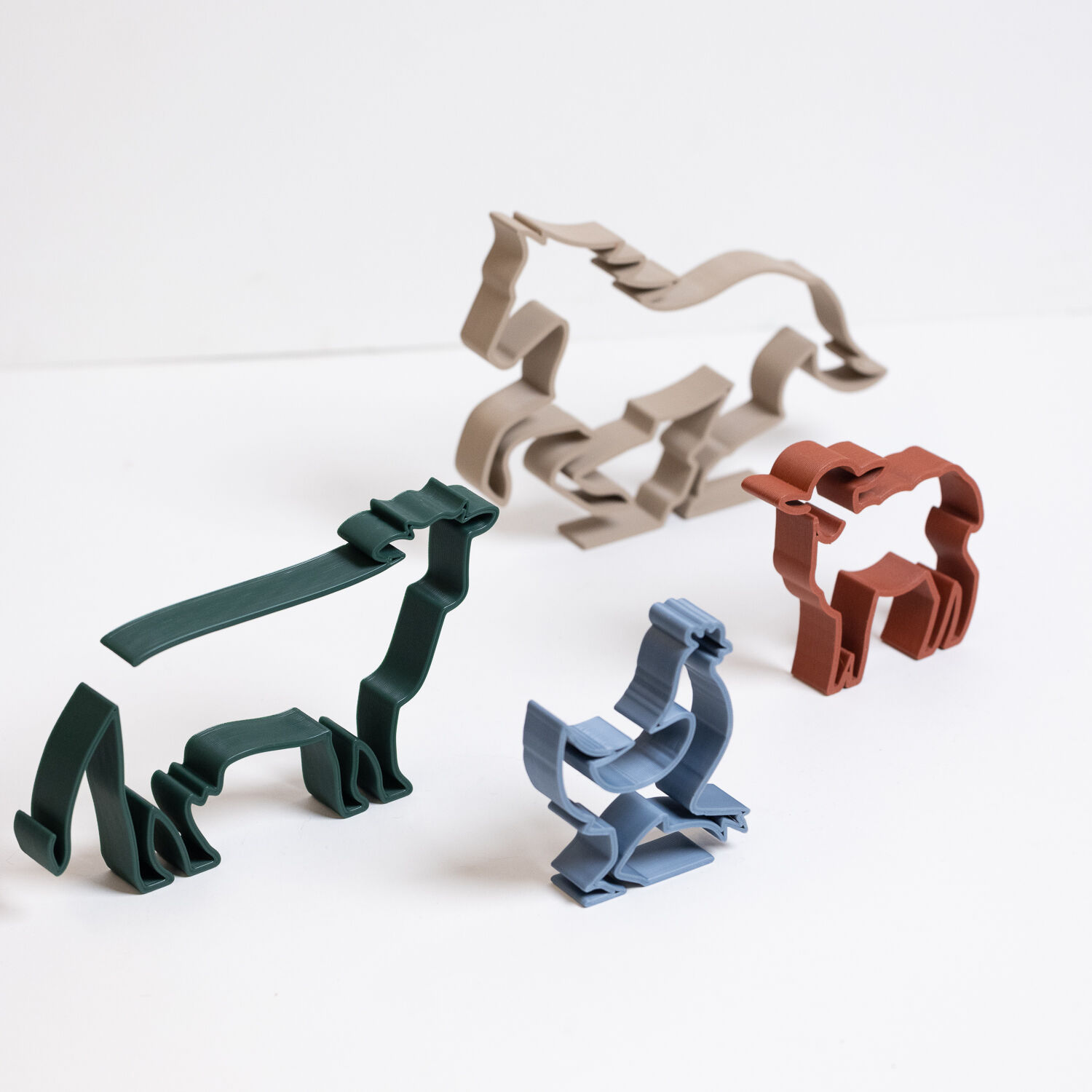 Farm Animals Wall Decor – Minimalist 3D Printed Silhouette – Chicken, Horse, Cow, Sheep – Nature Wall Art for Country Home