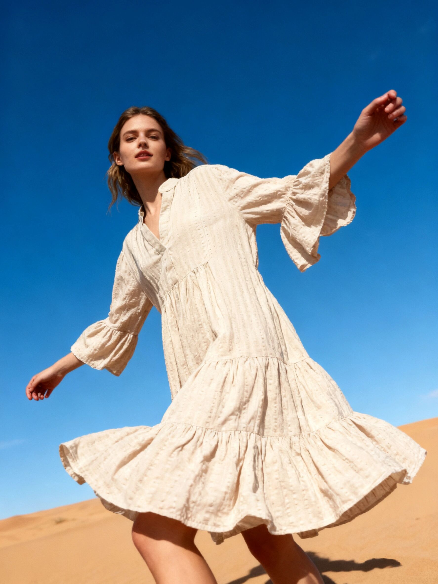 Mid-length tunic dress, flared cut with gathers, textured fabric