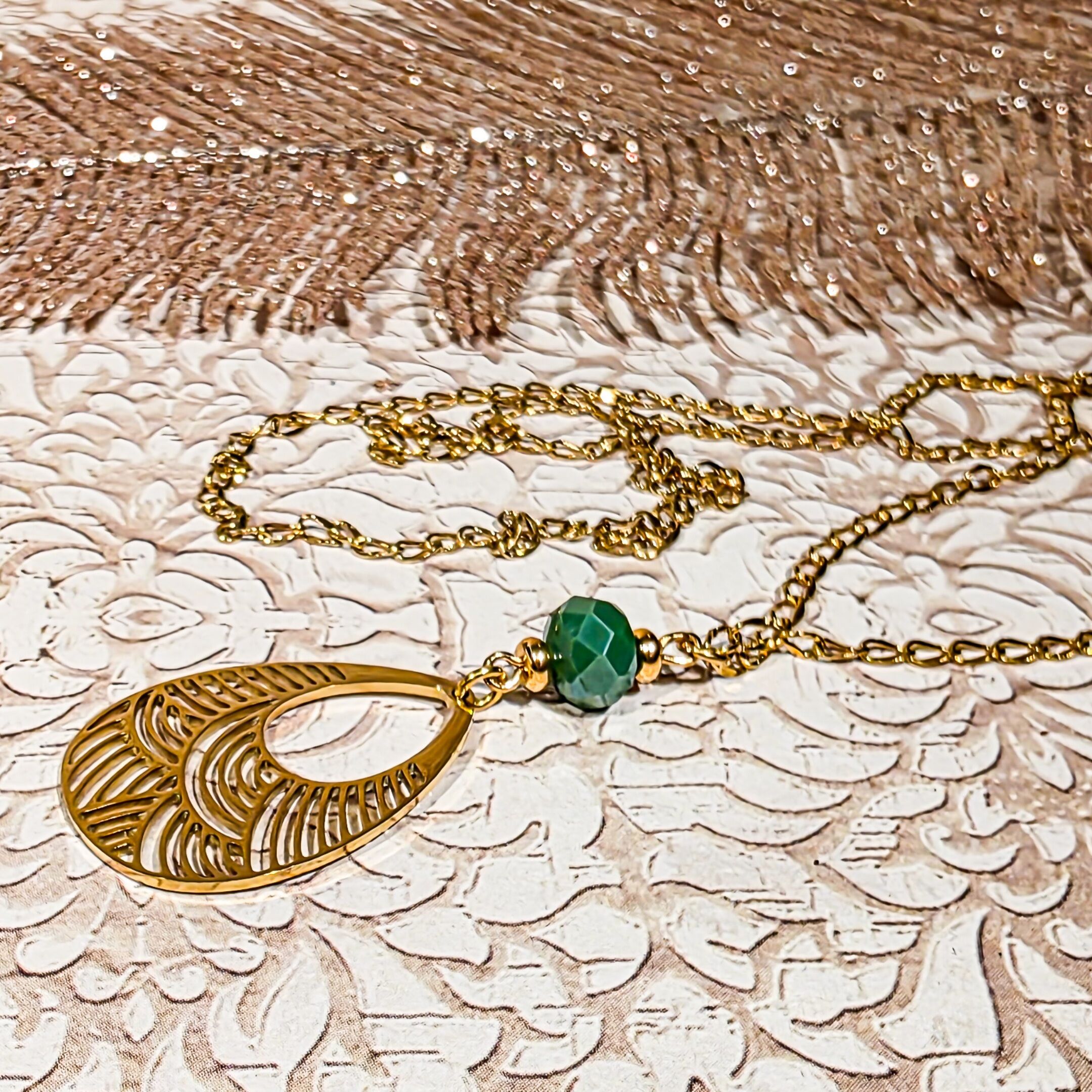 Collier vagues bohème chic perle facettes vert or Bijou acier inoxydable Bohème Chic Perle Fête des mères Cadeau Maman Cadeau Maîtresse