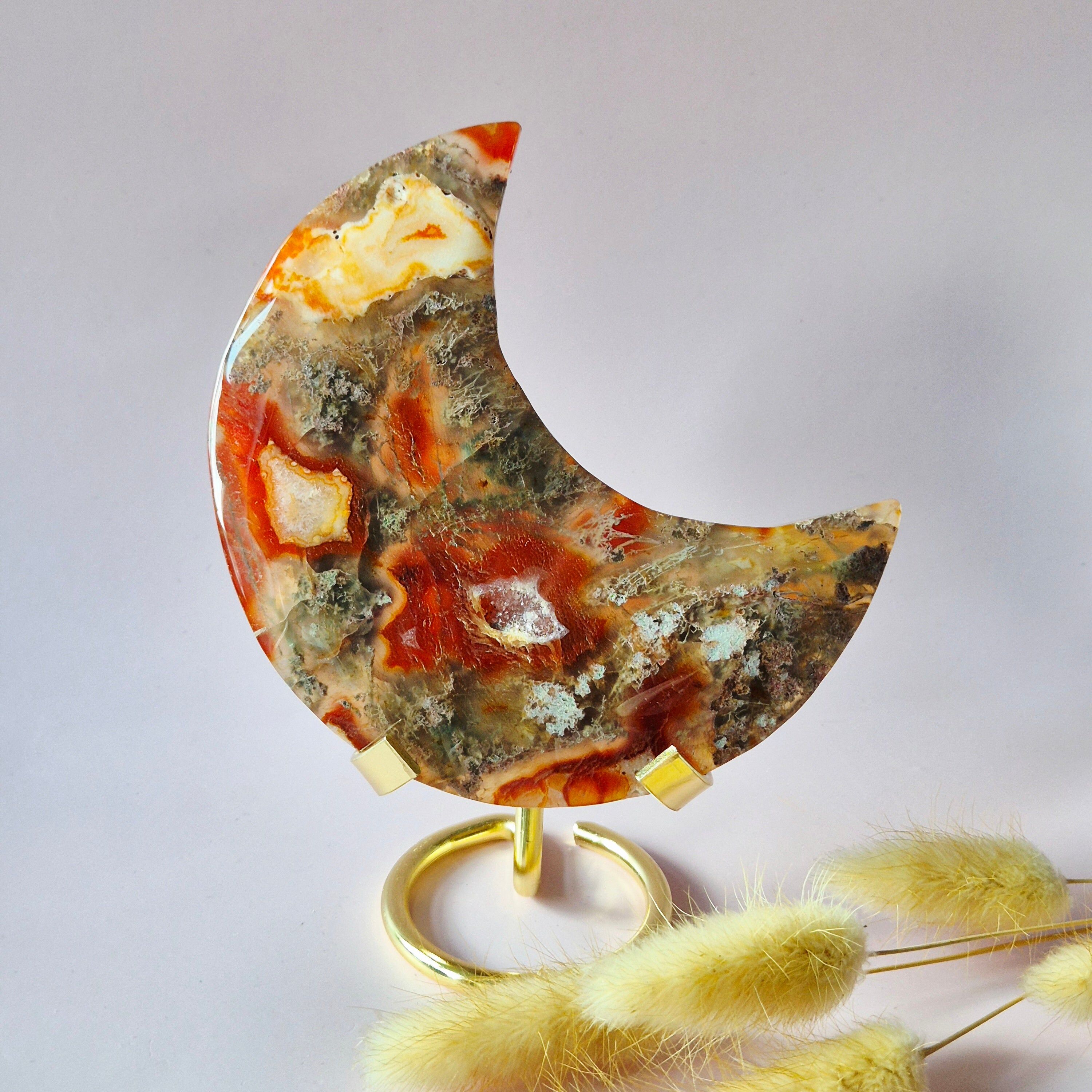 Druzy-Rotmoosachat-Mond auf Ständer – 210 g Edelstein-Statement-Piece